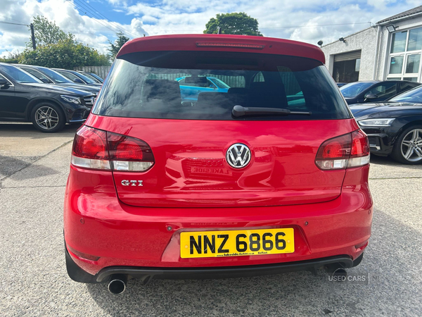 Volkswagen Golf HATCHBACK in Down