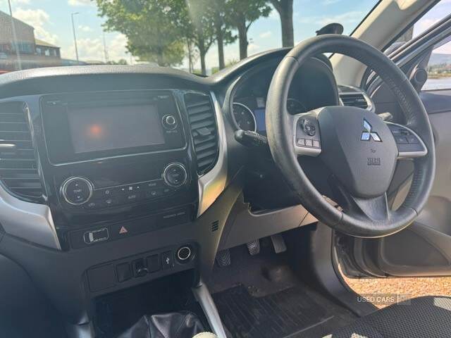 Jun 2016 Mitsubishi L200 Double Cab DI-D 178 Titan 4WD