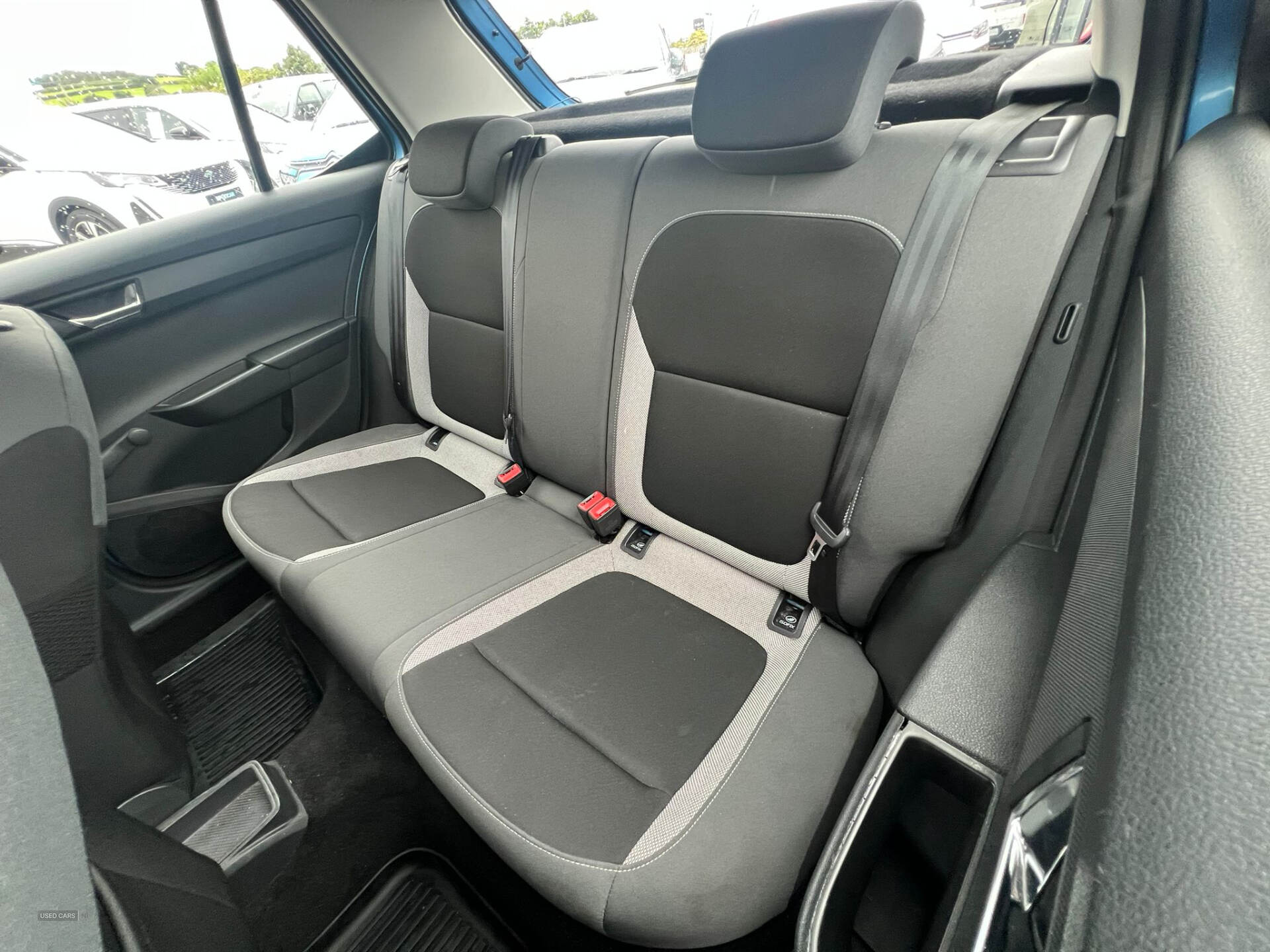 Feb 2016 Skoda Fabia 1.0 MPI SE 5dr