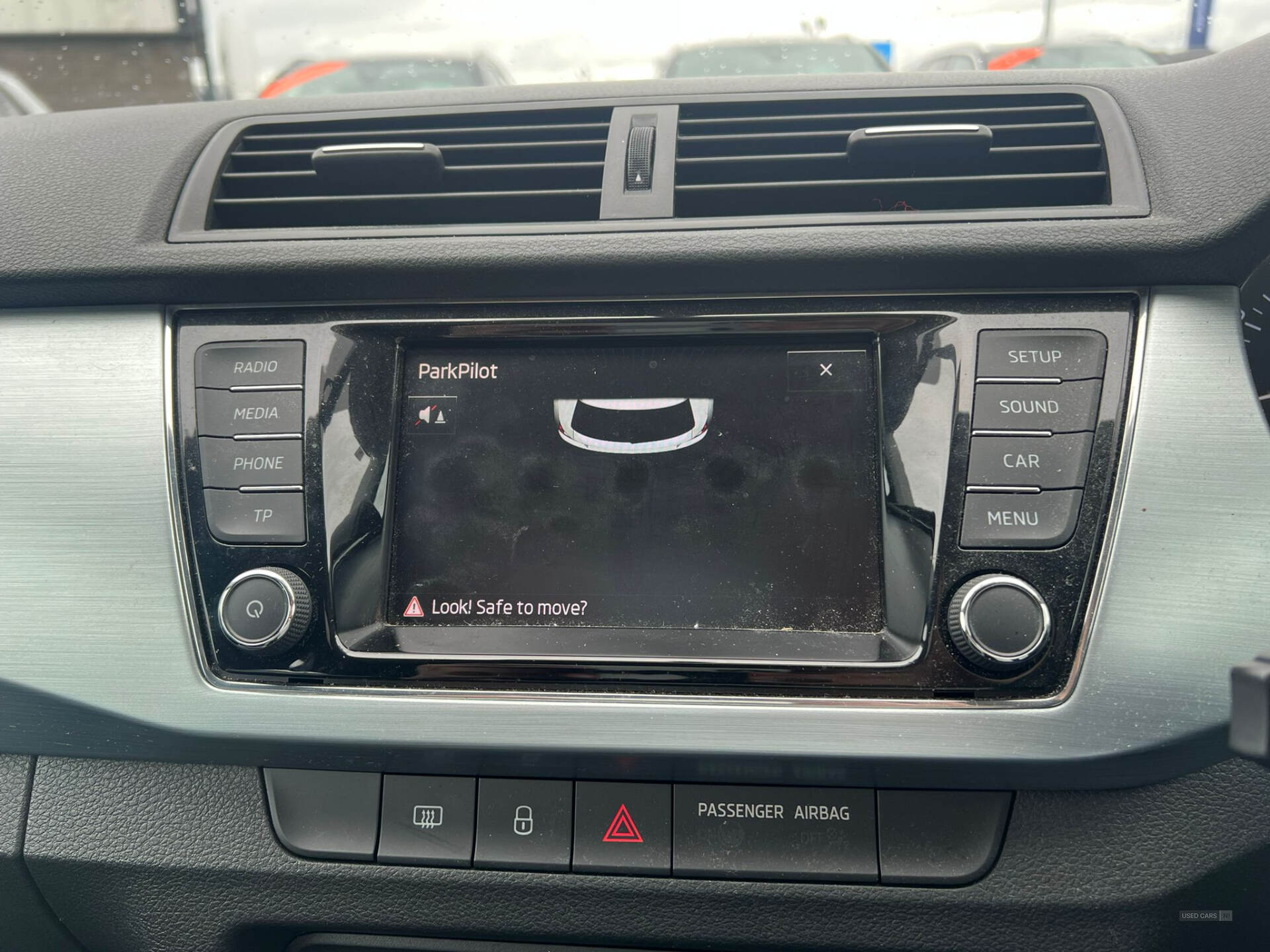 Feb 2016 Skoda Fabia 1.0 MPI SE 5dr