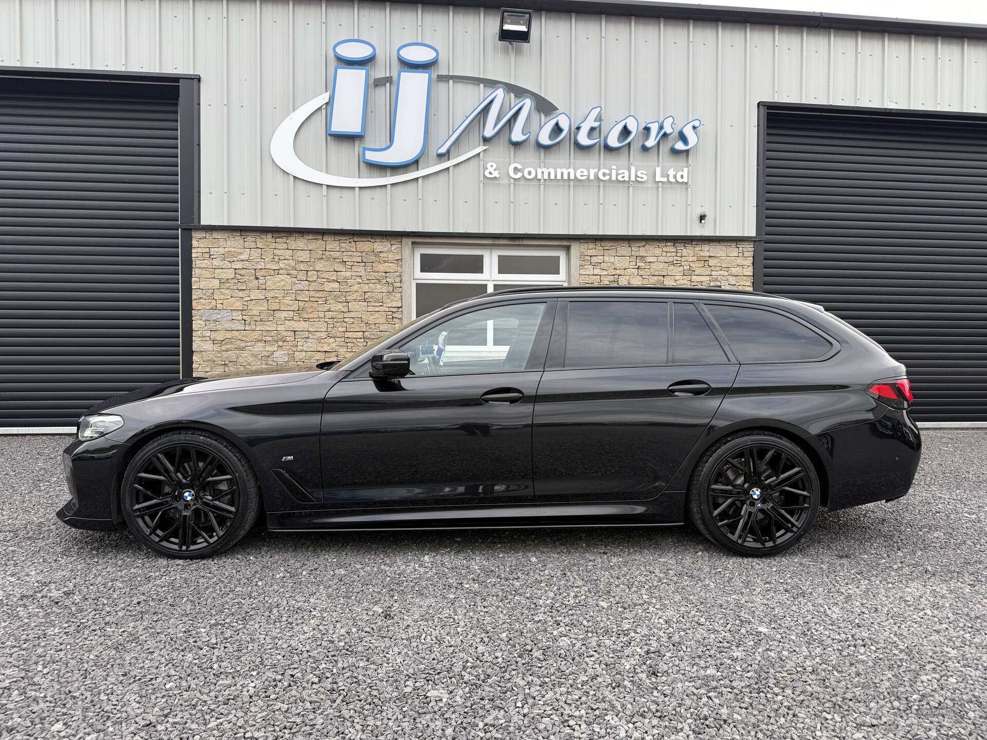 BMW 5 Series DIESEL TOURING in Tyrone