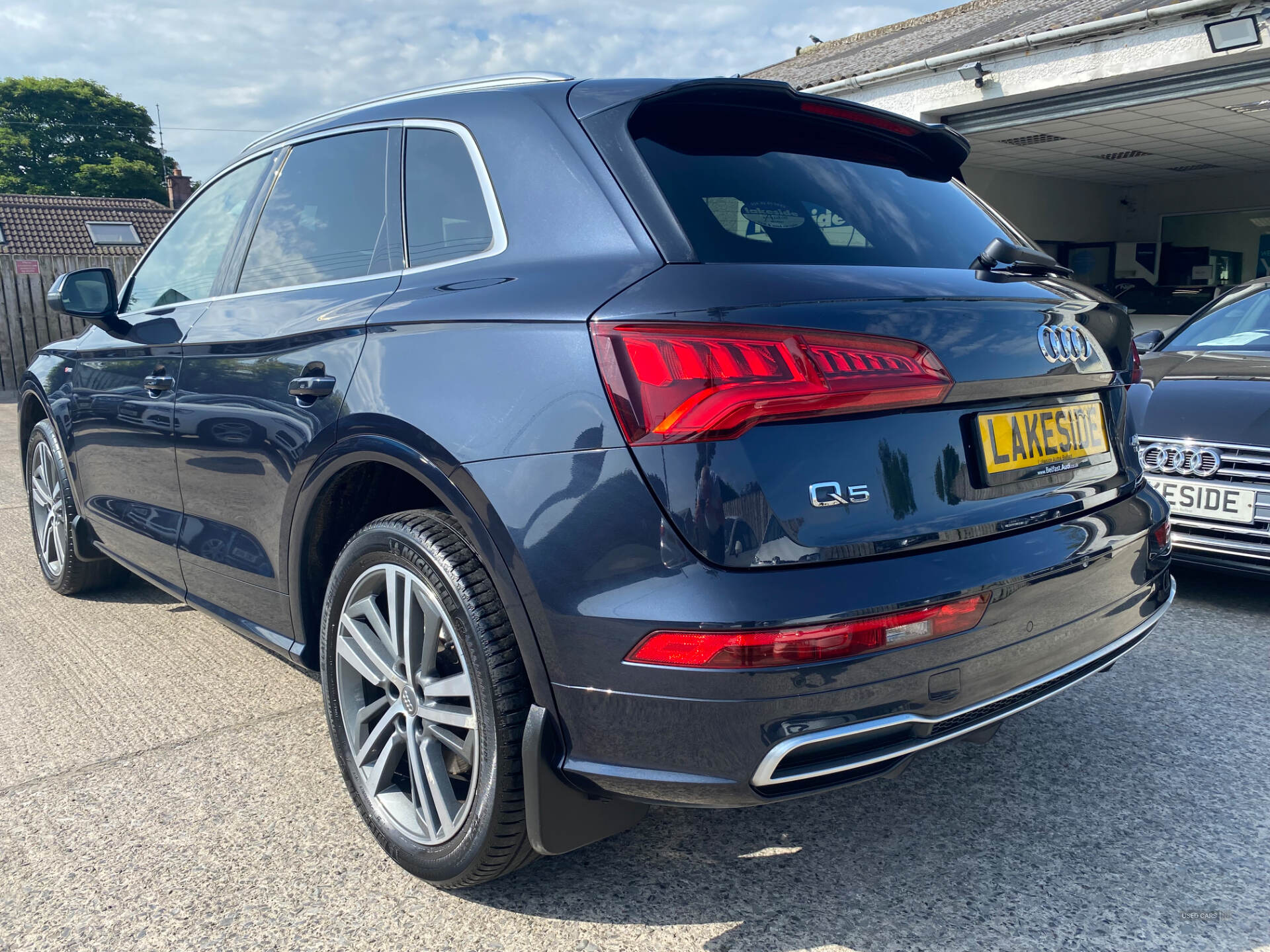 Audi Q5 DIESEL ESTATE in Down