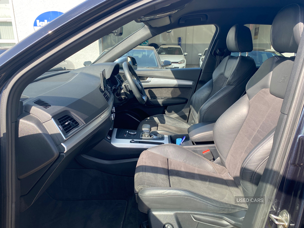 Audi Q5 DIESEL ESTATE in Down