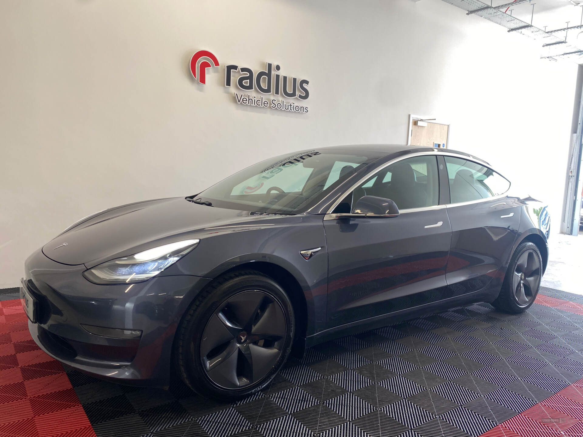 Jun 2020 TESLA Model 3 Long Range AWD 4dr Auto
