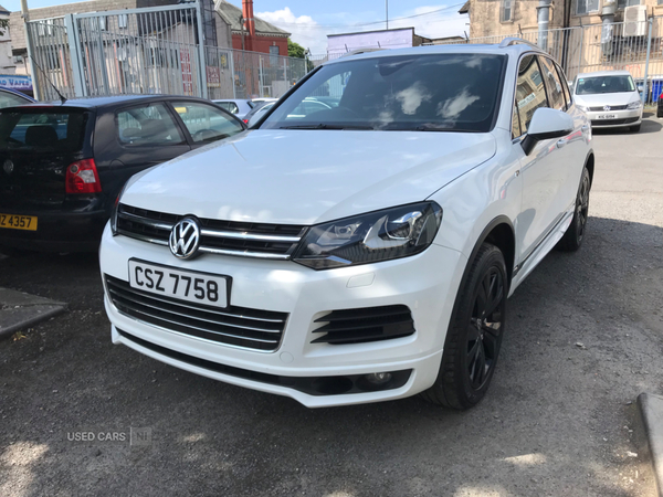 Volkswagen Touareg DIESEL ESTATE in Antrim