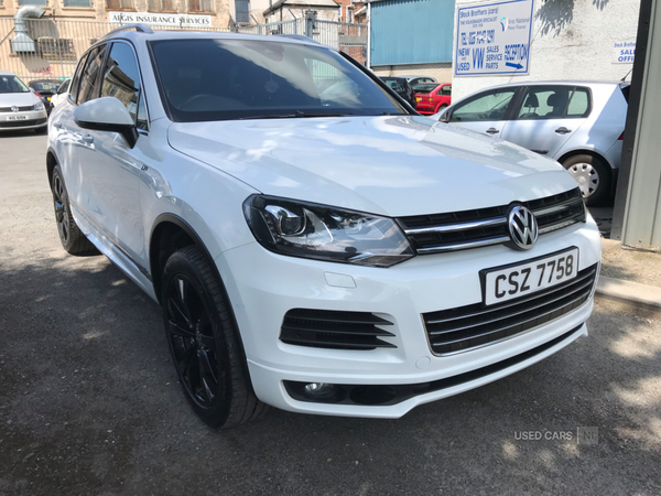 Volkswagen Touareg DIESEL ESTATE in Antrim