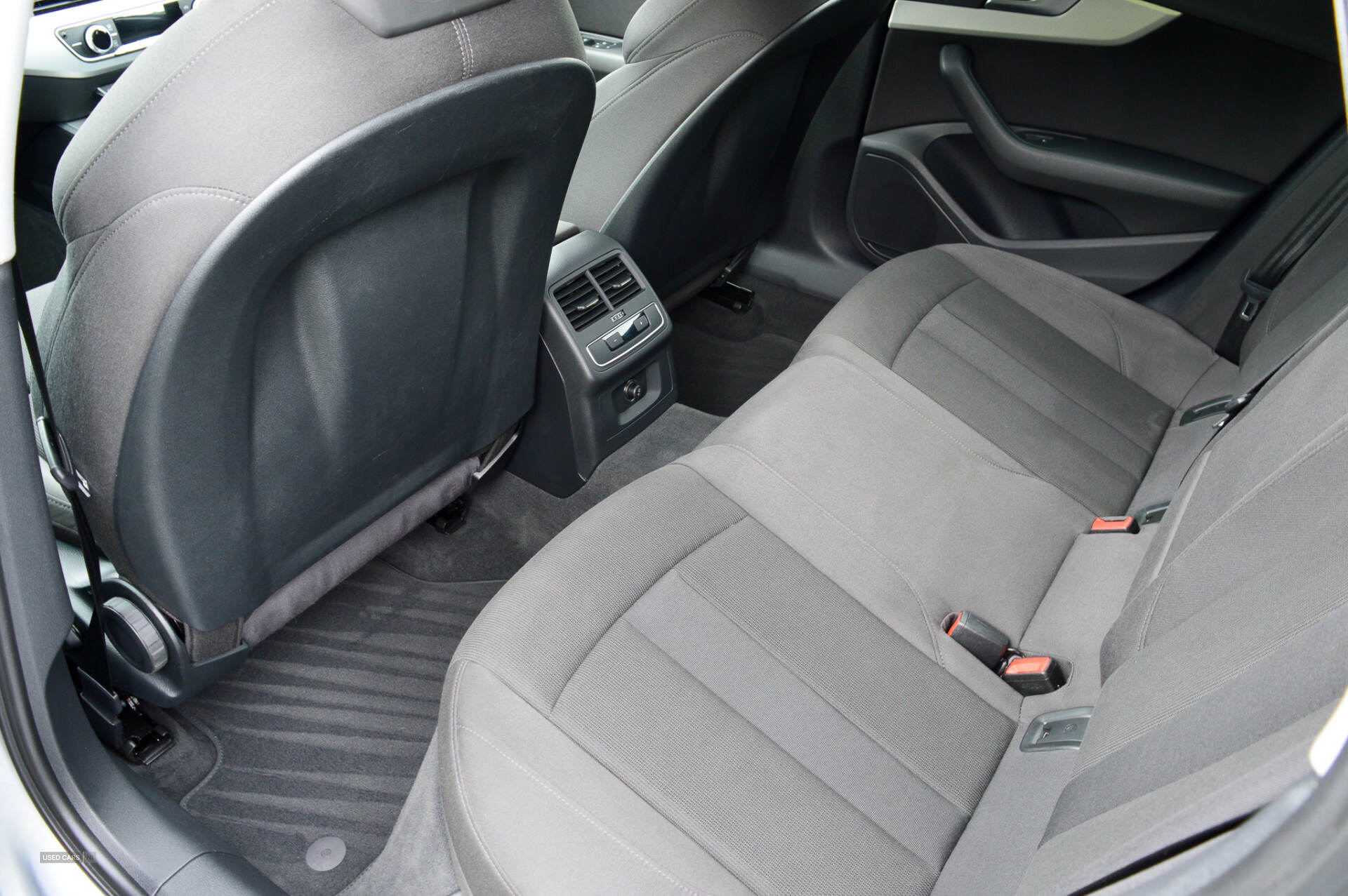 Audi A4 DIESEL AVANT in Derry / Londonderry