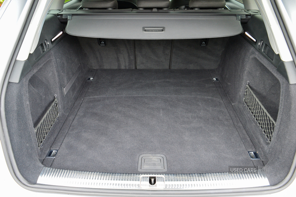 Audi A4 DIESEL AVANT in Derry / Londonderry