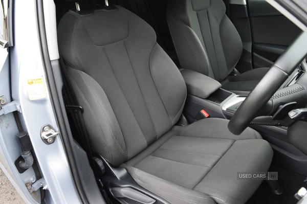 Audi A4 DIESEL AVANT in Derry / Londonderry