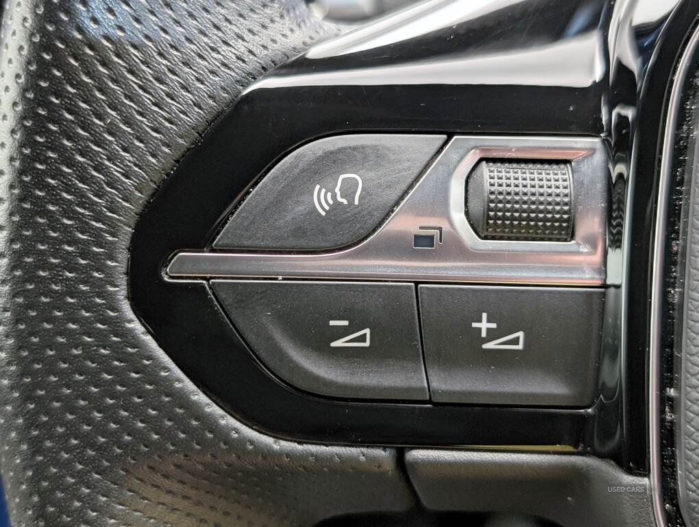 Peugeot 3008 DIESEL ESTATE in Antrim