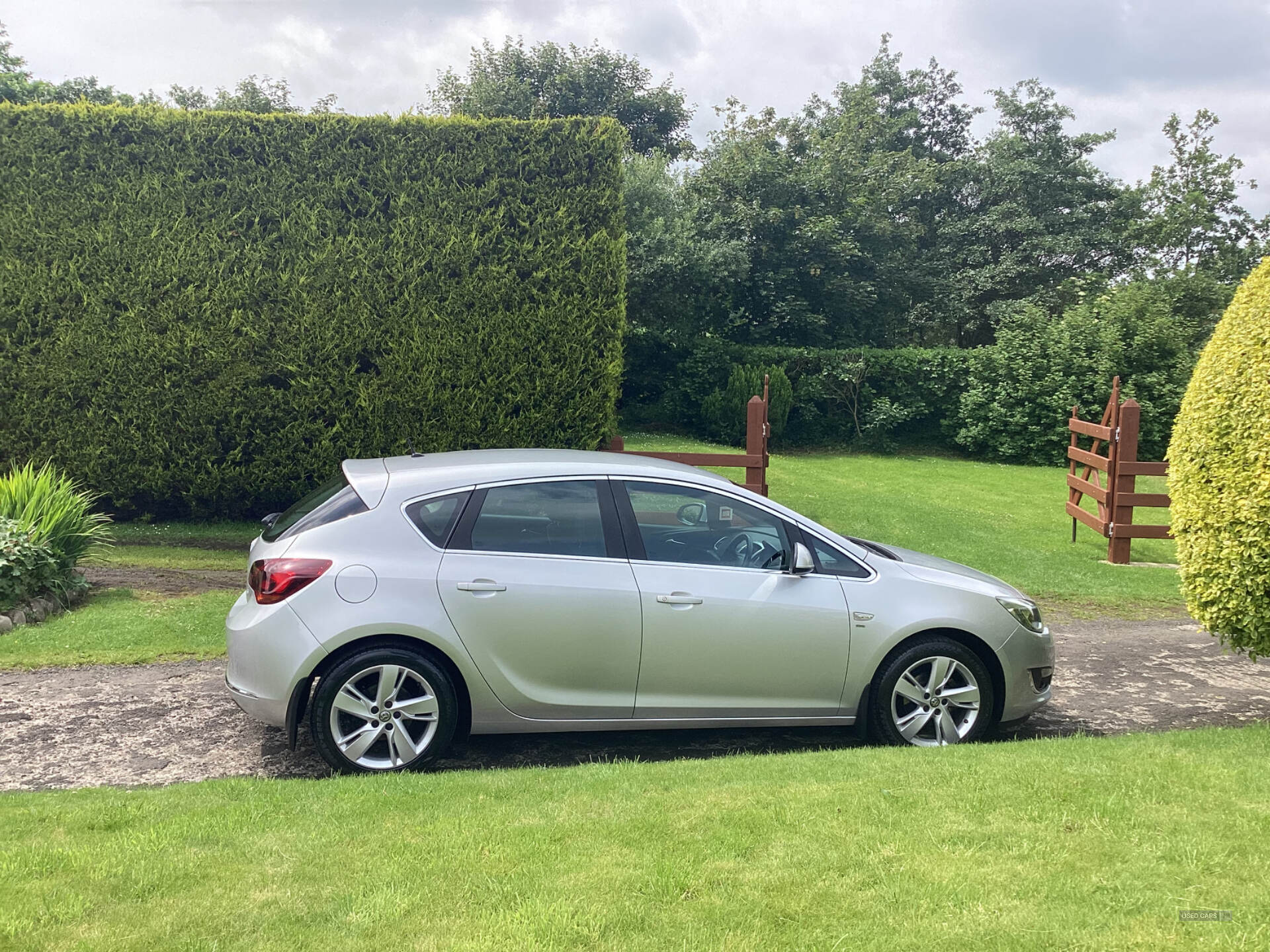 Jan 2016 Vauxhall Astra 1.6i 16V SRi 5dr