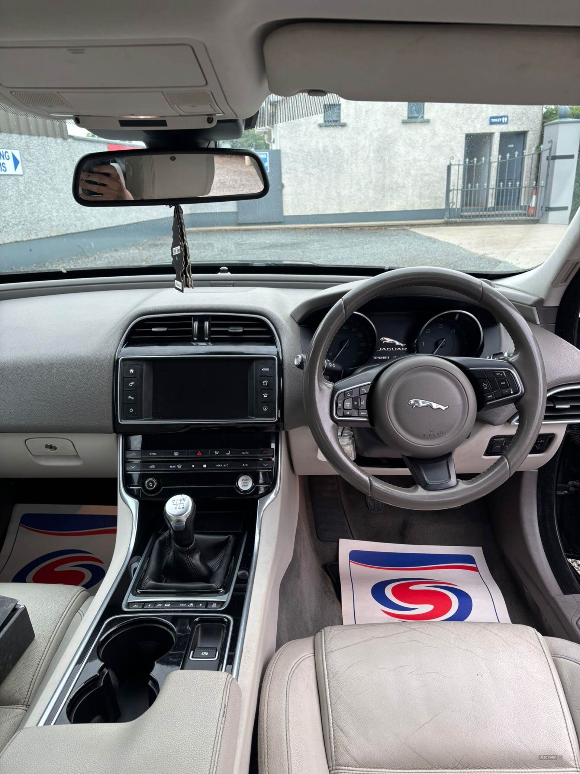 Dec 2015 Jaguar XE 2.0d [180] Prestige 4dr