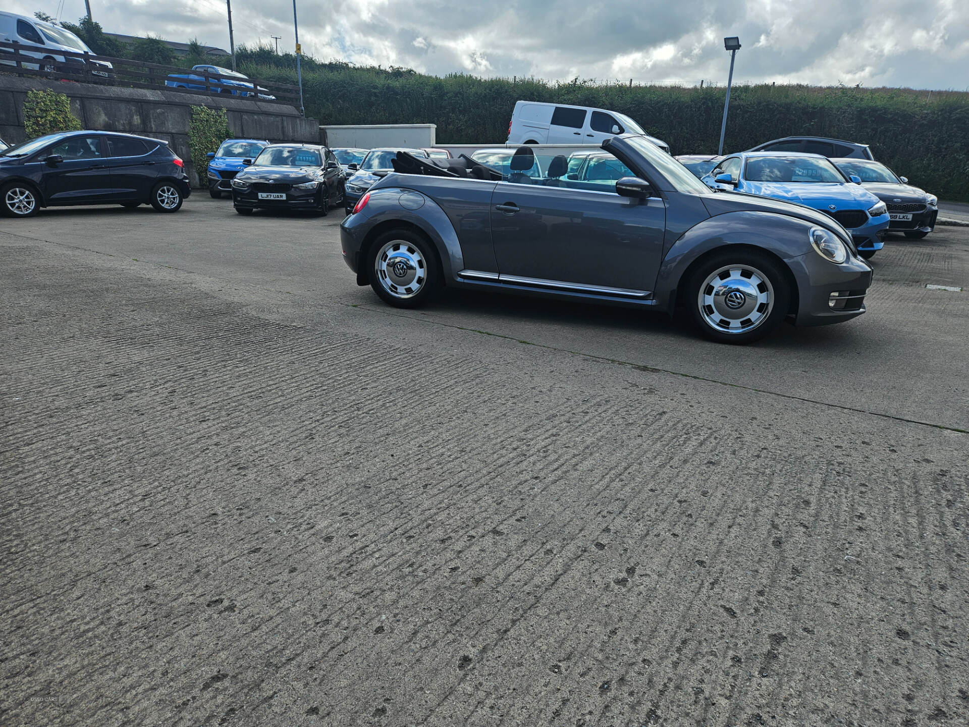 Volkswagen Beetle DIESEL CABRIOLET in Derry / Londonderry