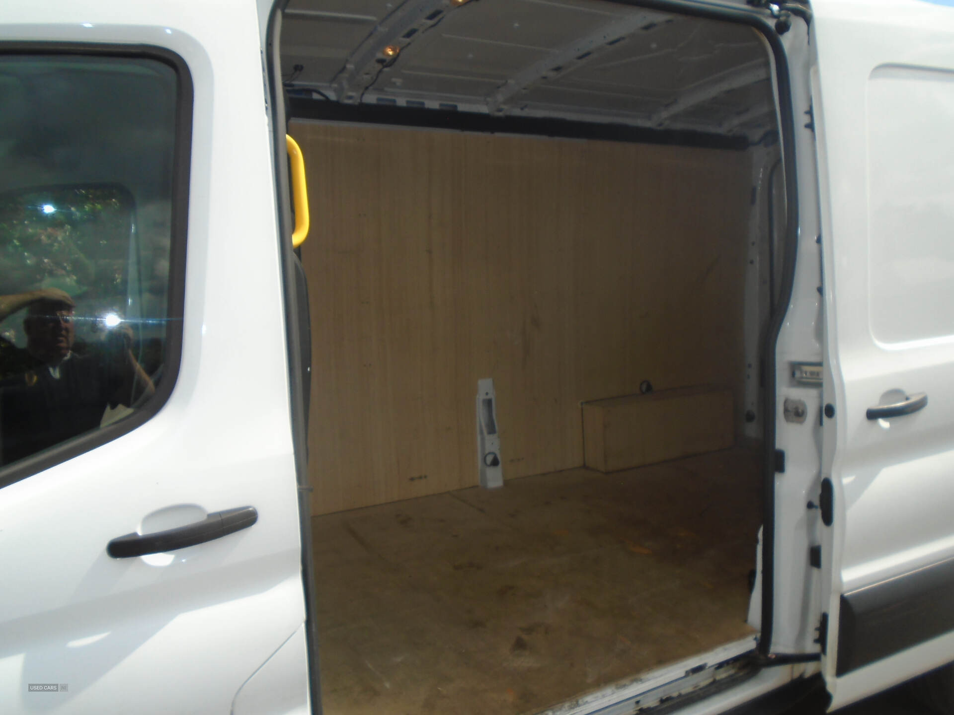 Aug 2022 Ford Transit 2.0 EcoBlue Hybrid 130ps H2 Leader Van