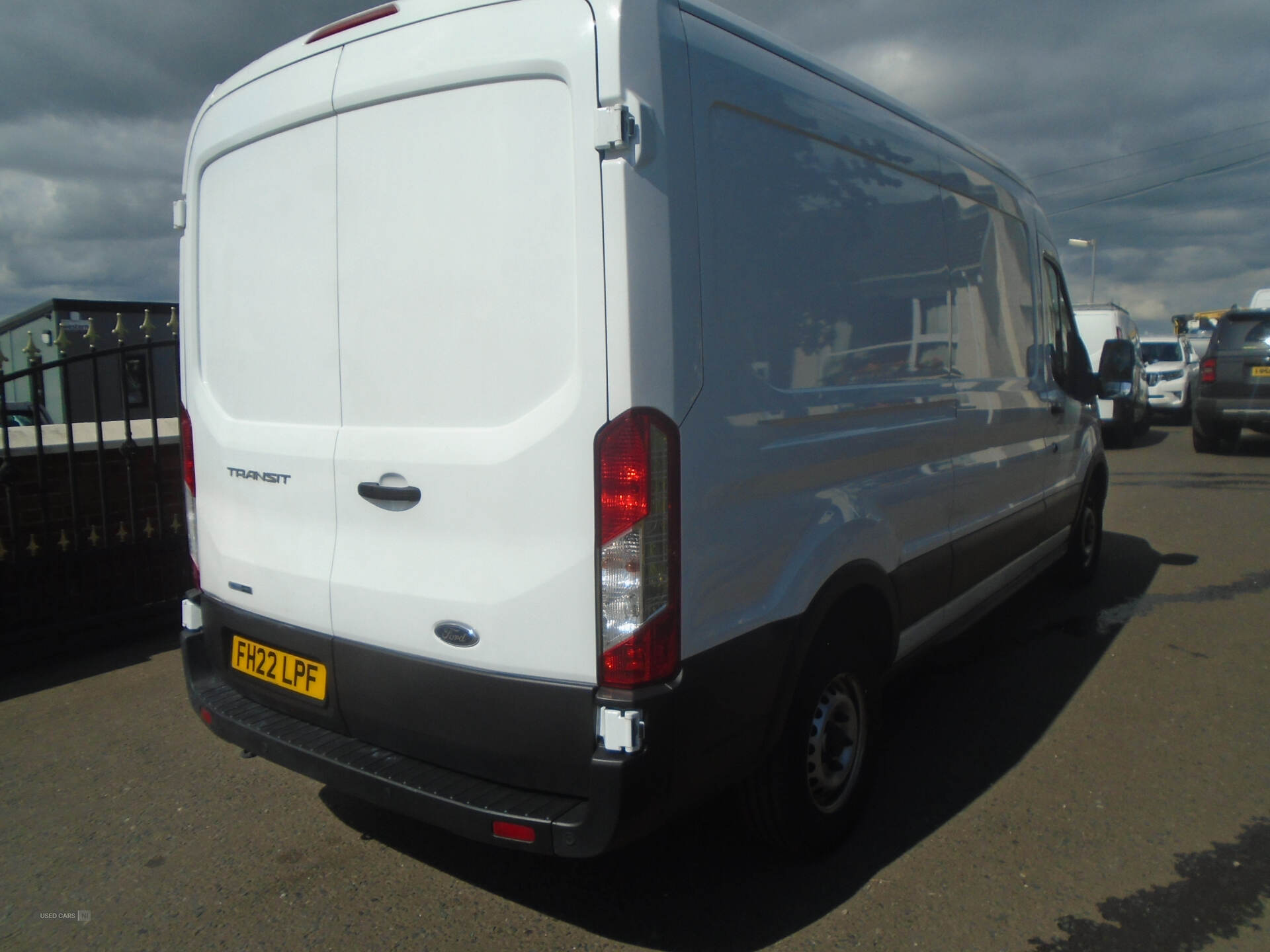 Aug 2022 Ford Transit 2.0 EcoBlue Hybrid 130ps H2 Leader Van
