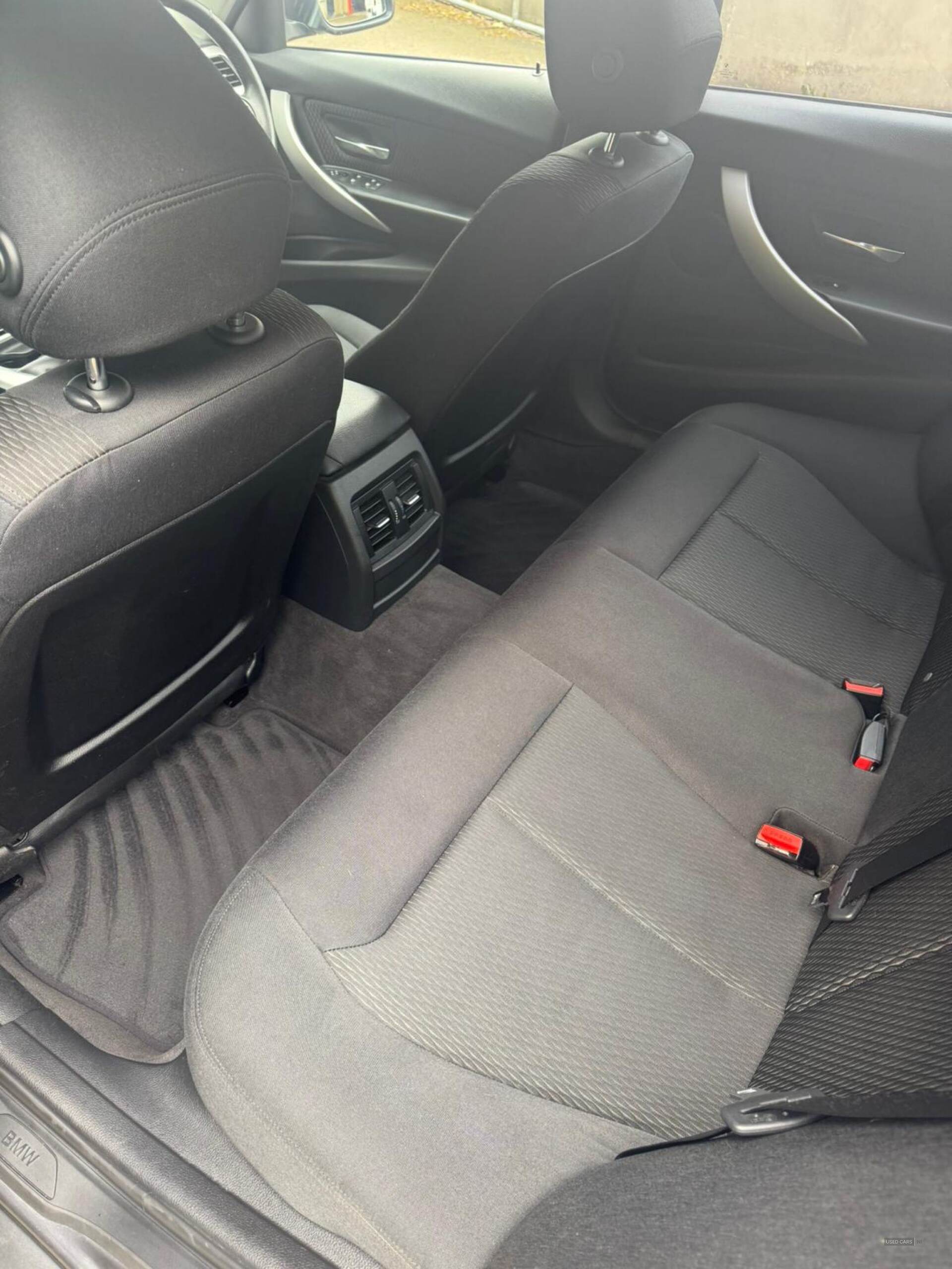 Apr 2013 BMW 3 Series 320d BluePerformance EfficientDynamics 4dr