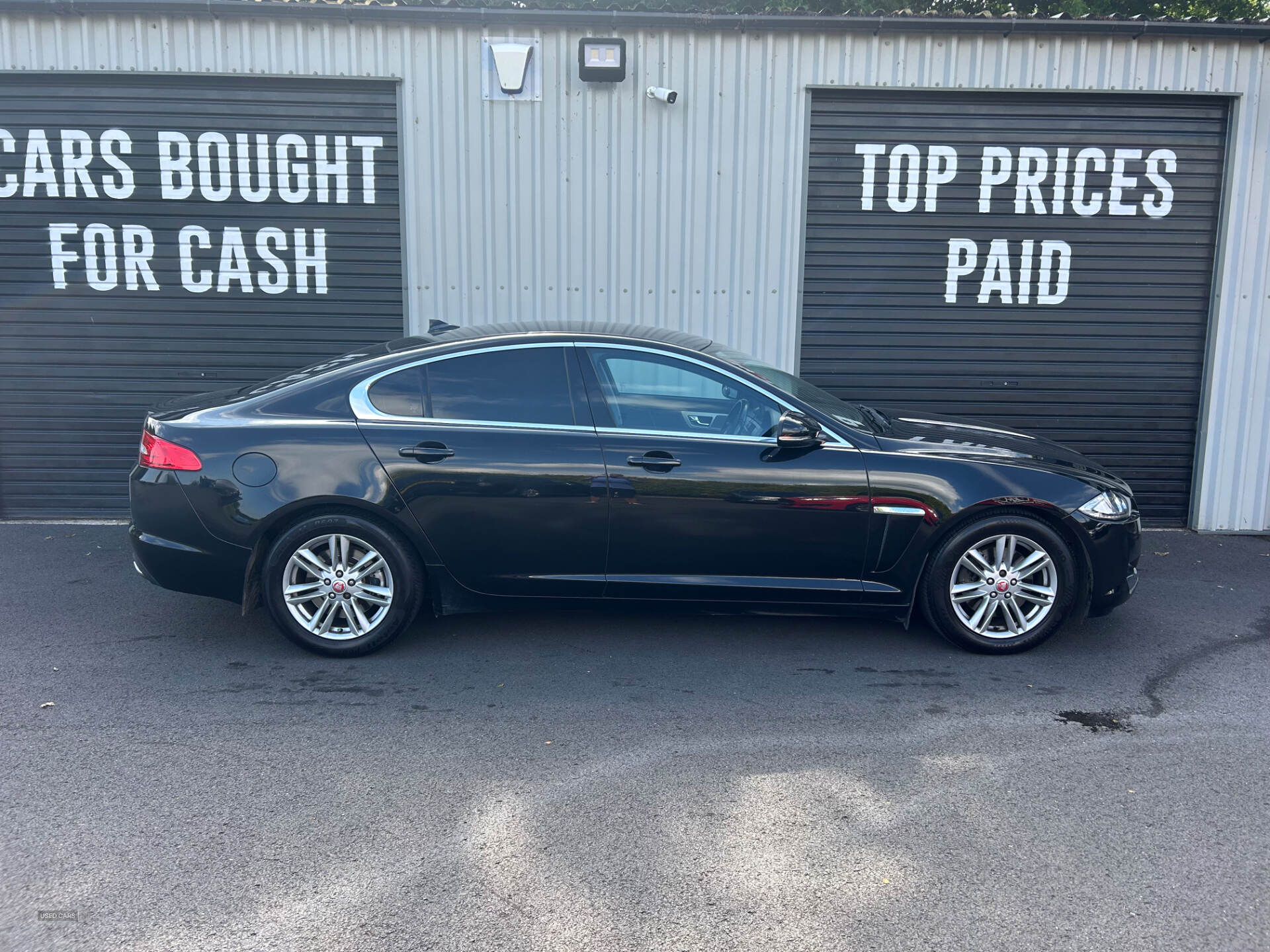 Apr 2014 Jaguar XF 2.2d [163] Luxury 4dr Auto
