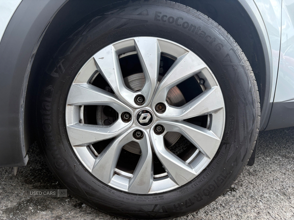 Renault Captur HATCHBACK in Down