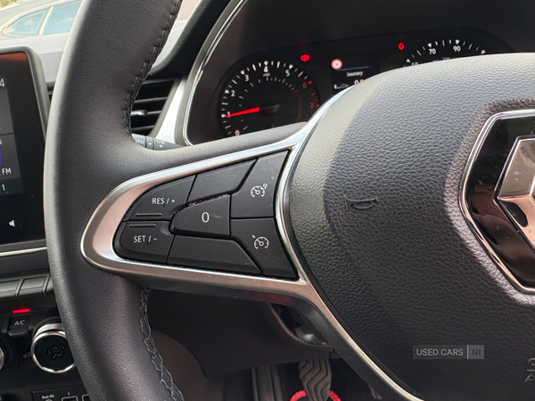 Renault Captur HATCHBACK in Down