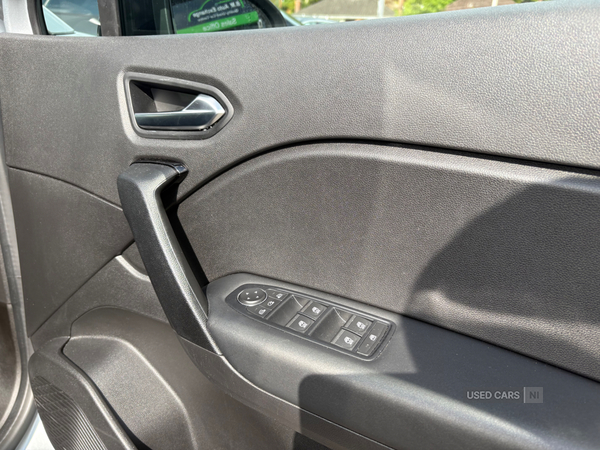 Renault Captur HATCHBACK in Down