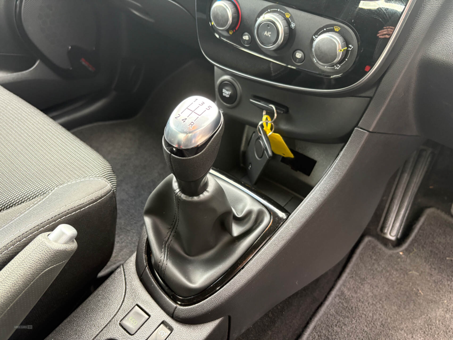 Renault Clio Play DCI Diesel. in Down