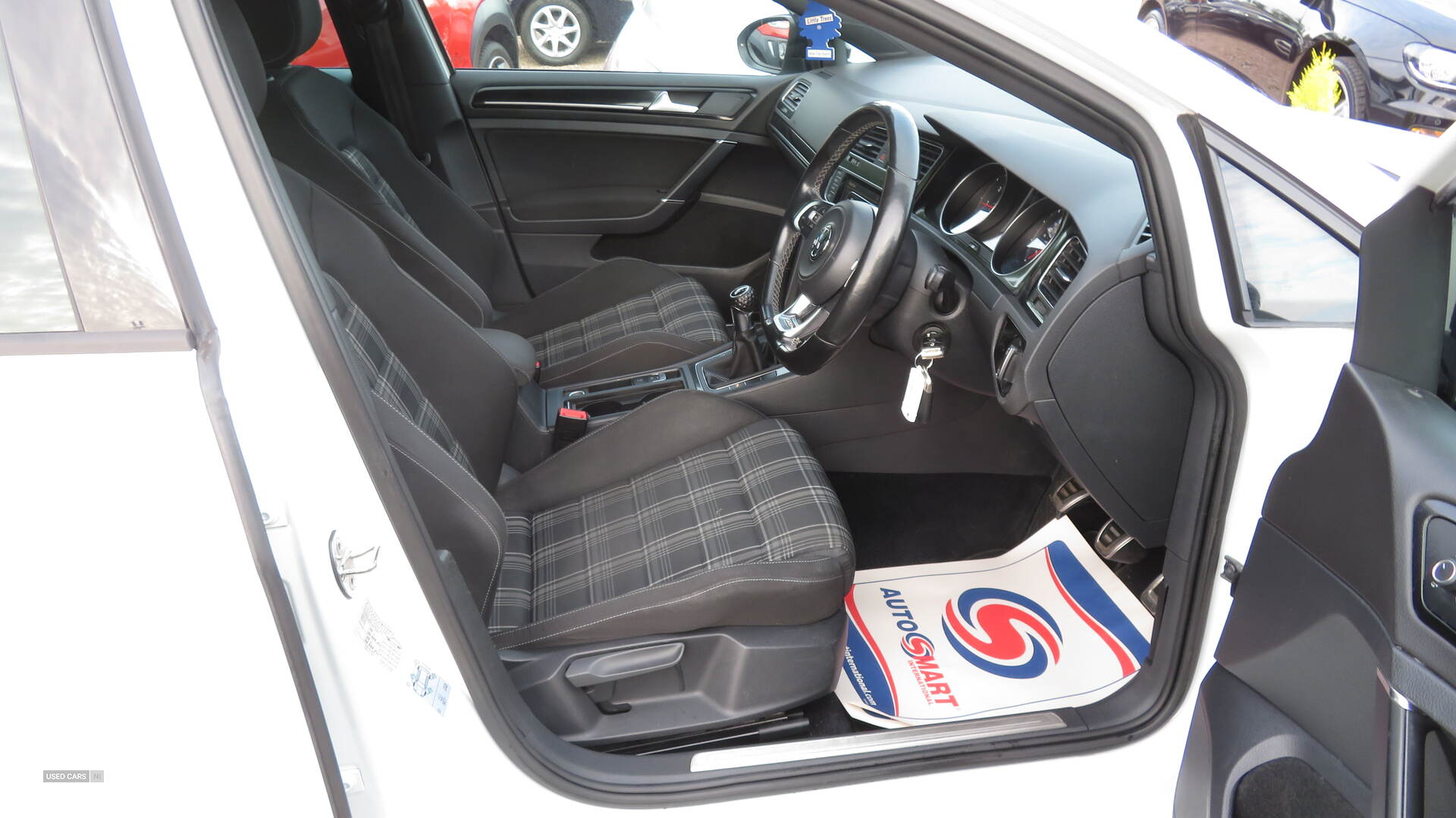 Volkswagen Golf DIESEL HATCHBACK in Derry / Londonderry