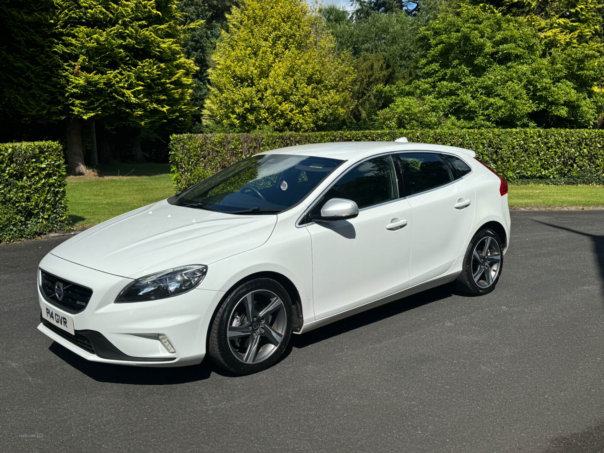 Oct 2014 Volvo V40 D2 R DESIGN 5dr Powershift