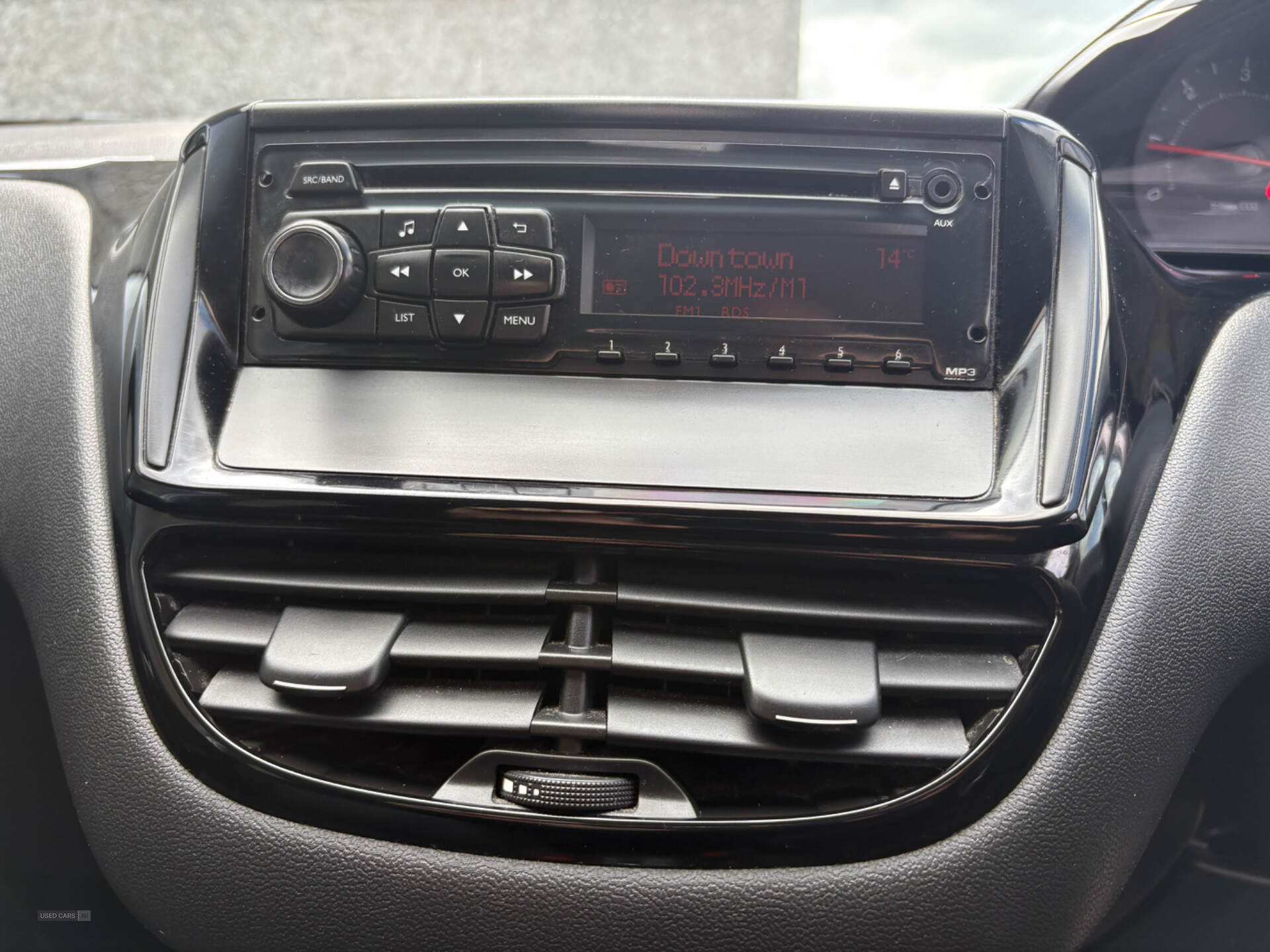 Peugeot 208 DIESEL HATCHBACK in Antrim