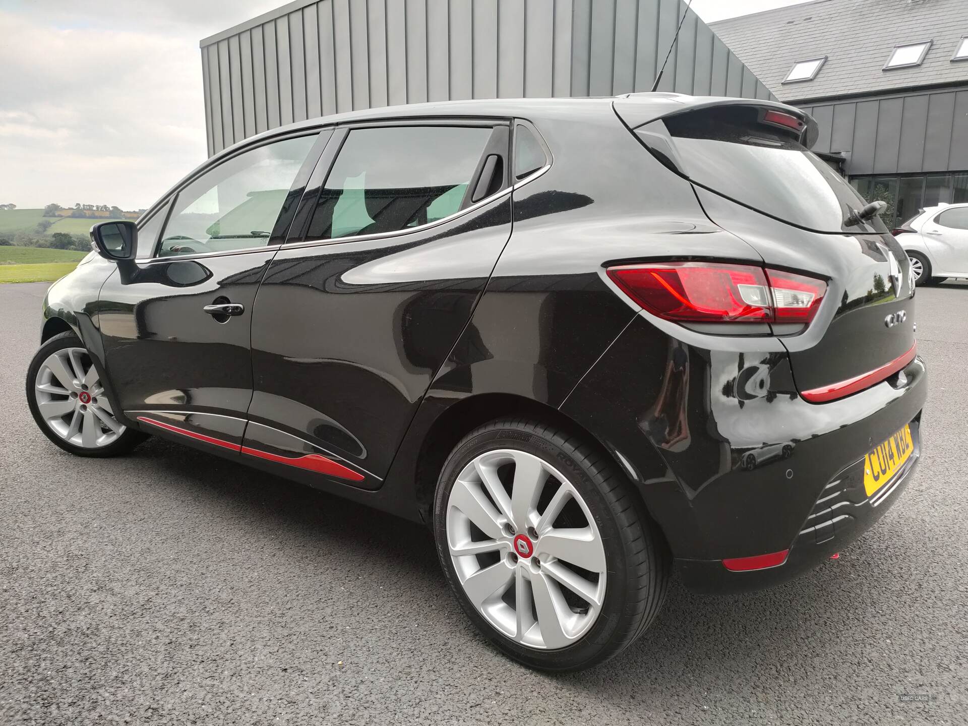 Renault Clio DIESEL HATCHBACK in Armagh