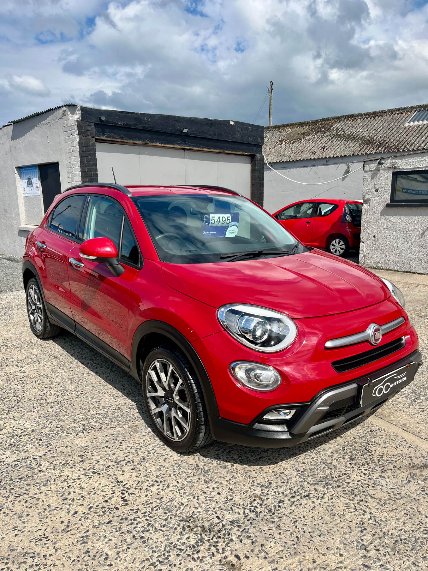 Fiat 500X HATCHBACK in Down