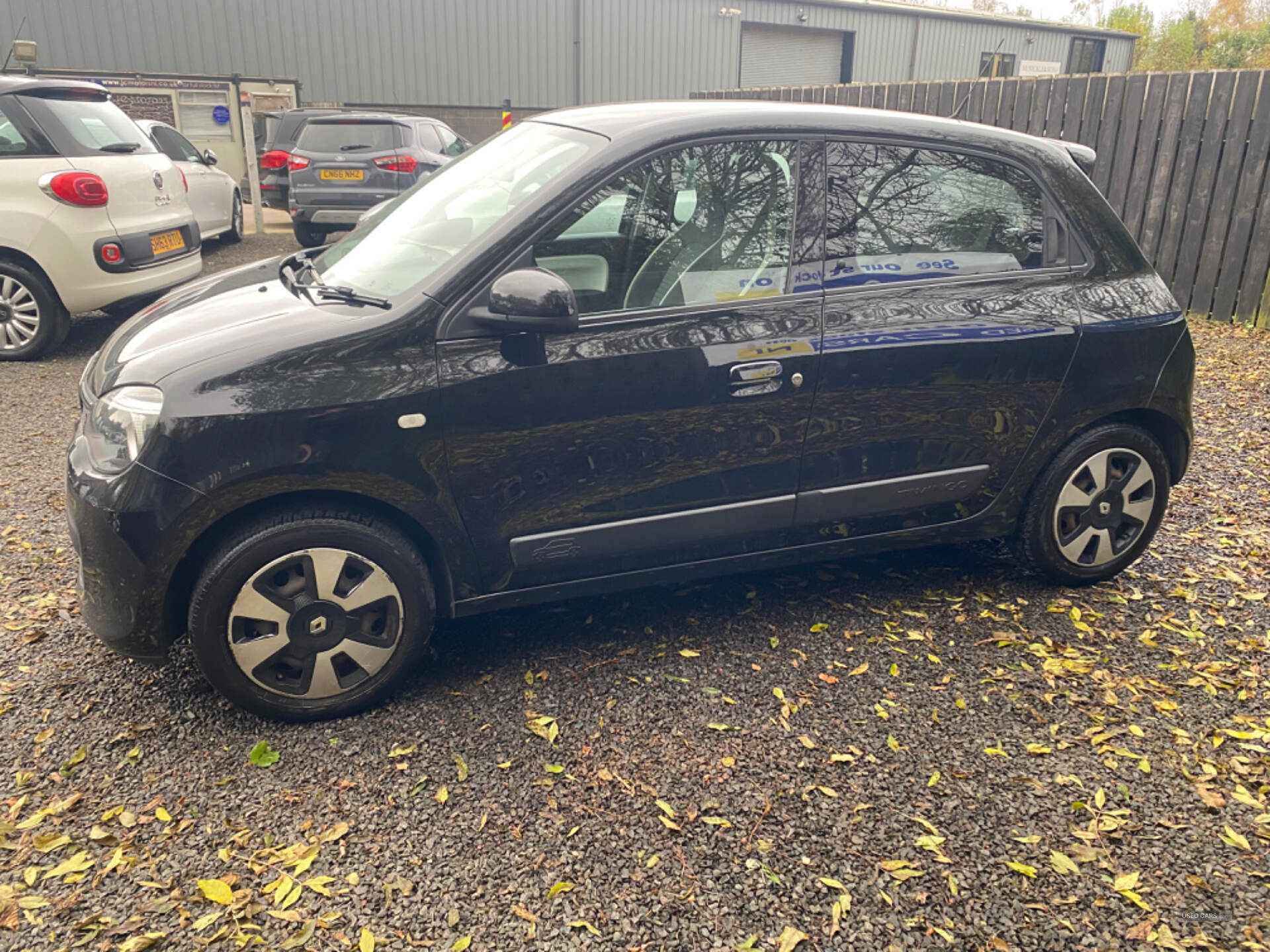 Oct 2014 Renault Twingo 1.0 SCE Play 5dr