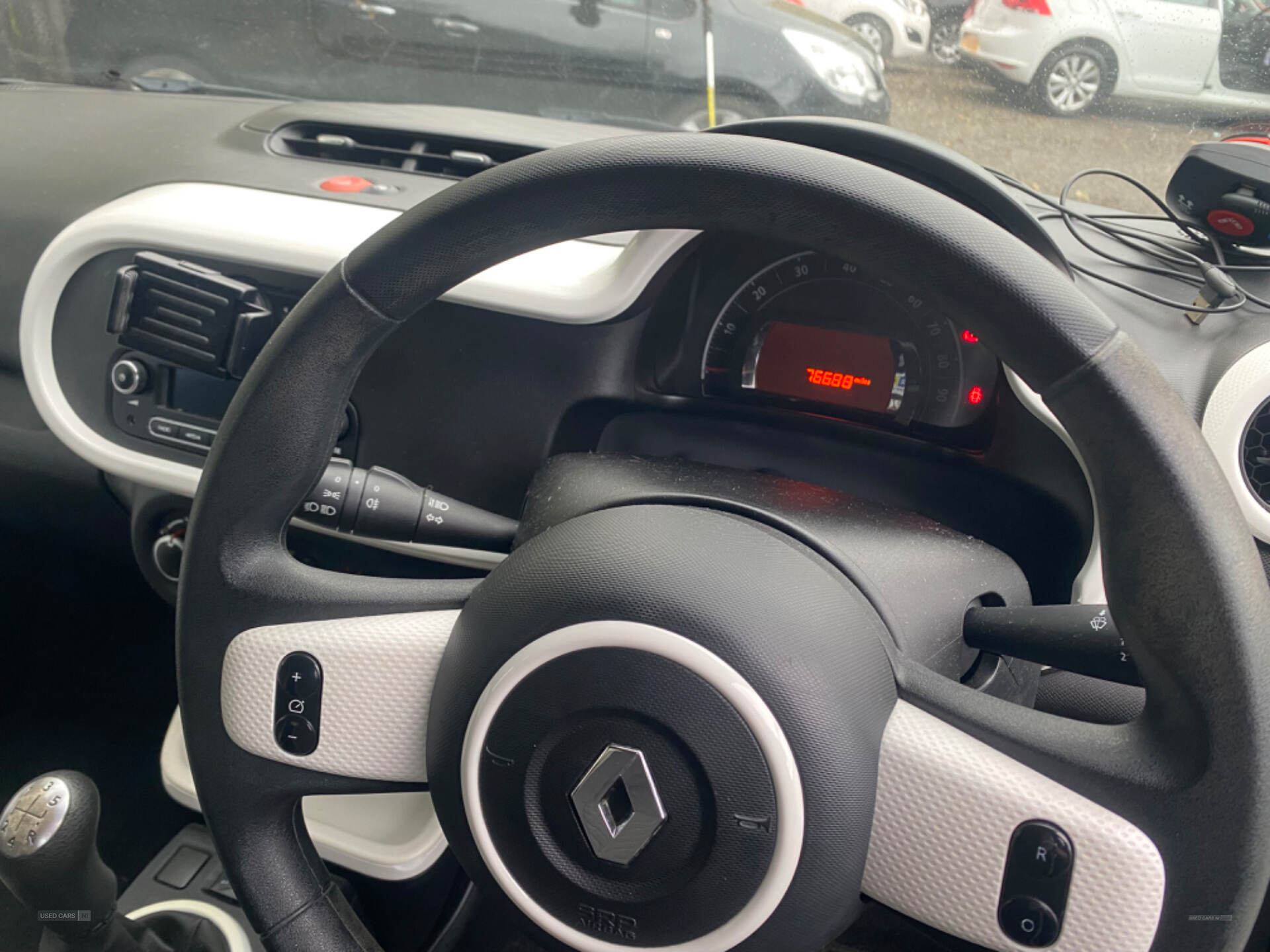 Oct 2014 Renault Twingo 1.0 SCE Play 5dr