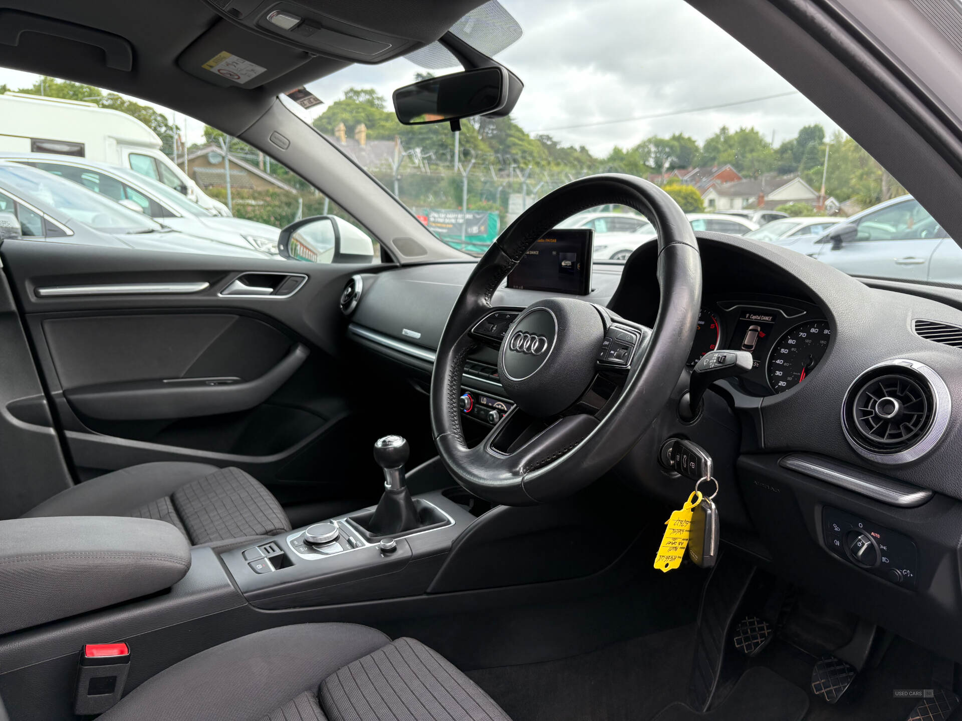 Audi A3 DIESEL SPORTBACK in Down