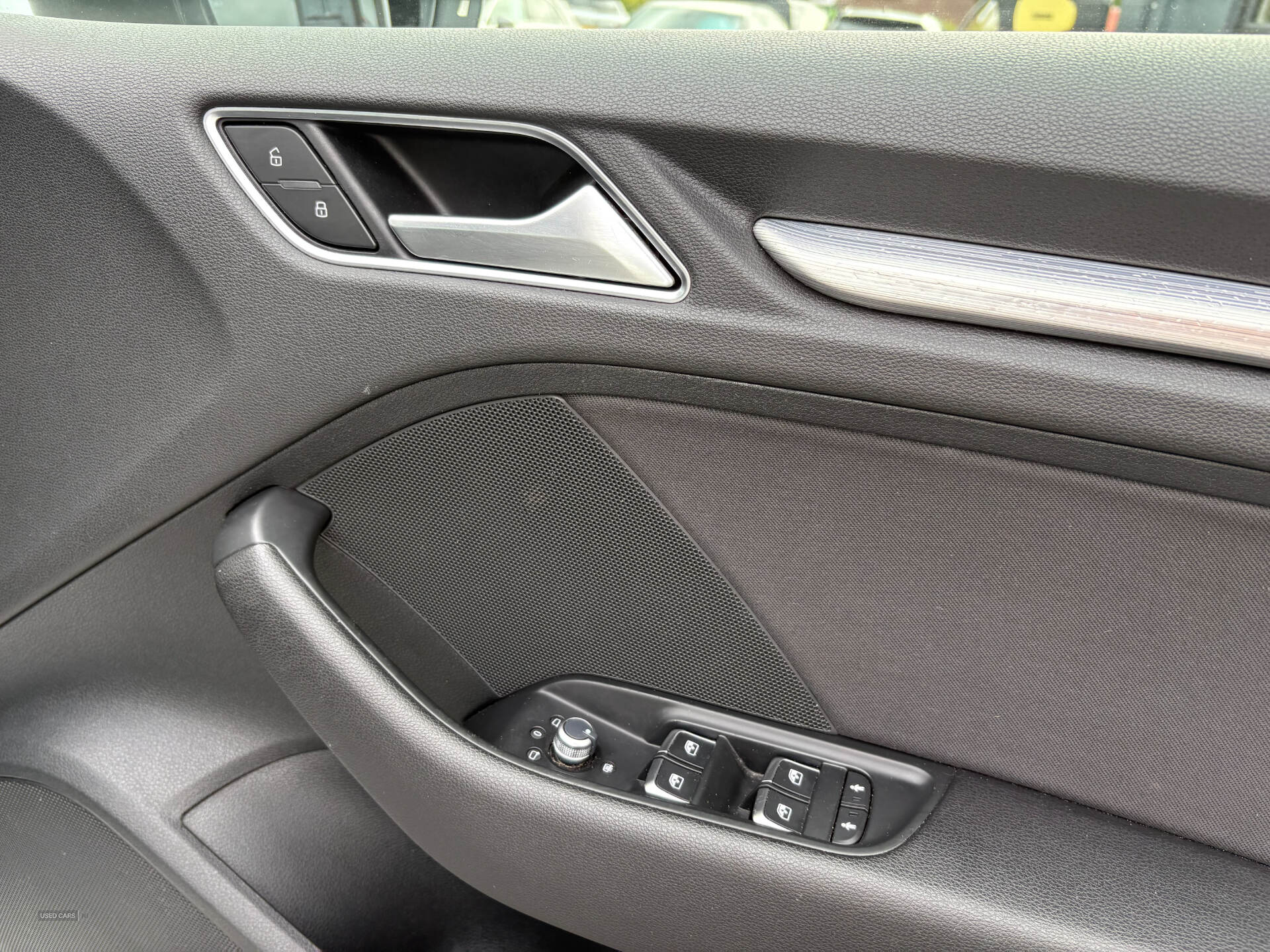 Audi A3 DIESEL SPORTBACK in Down