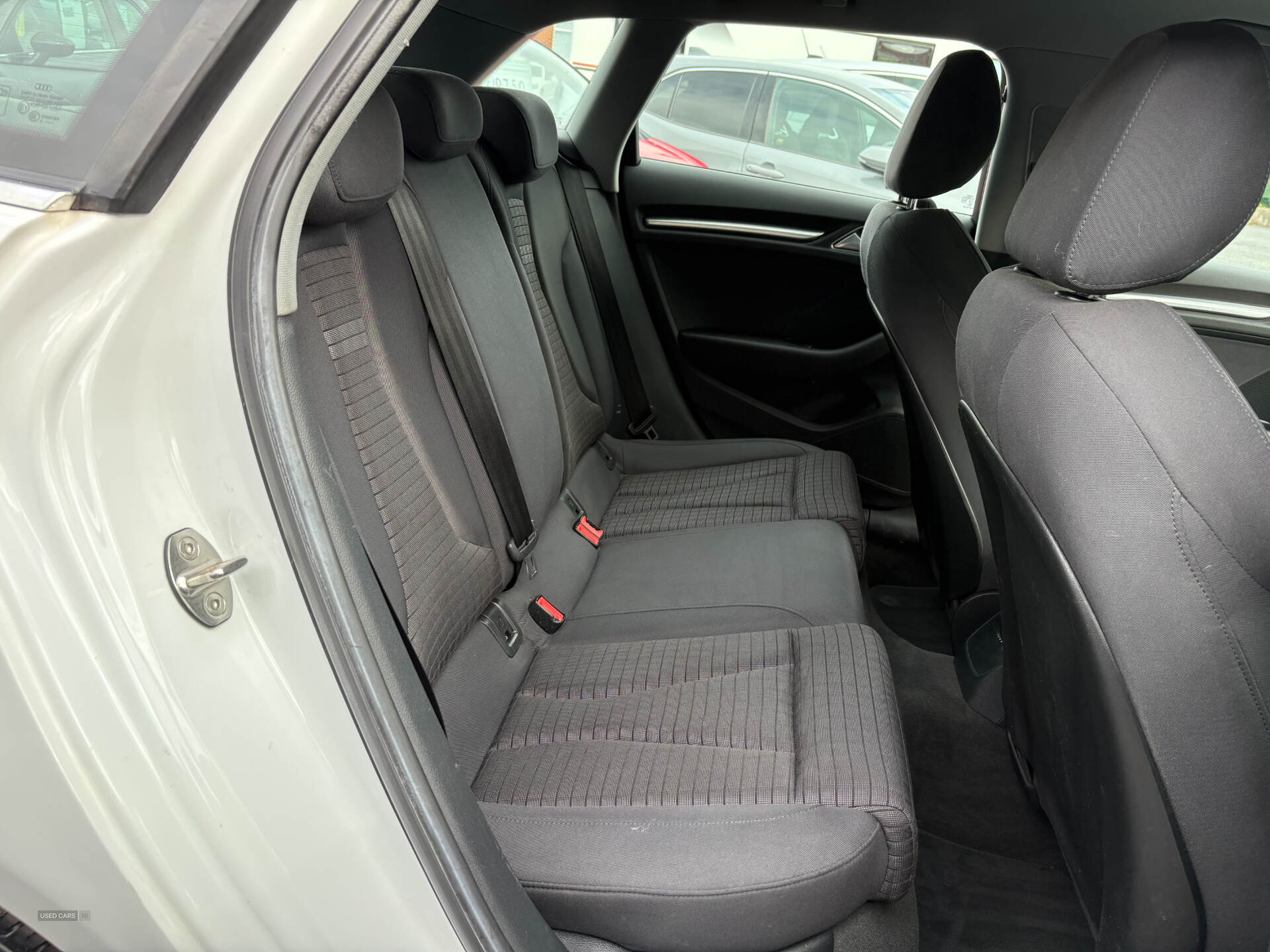 Audi A3 DIESEL SPORTBACK in Down