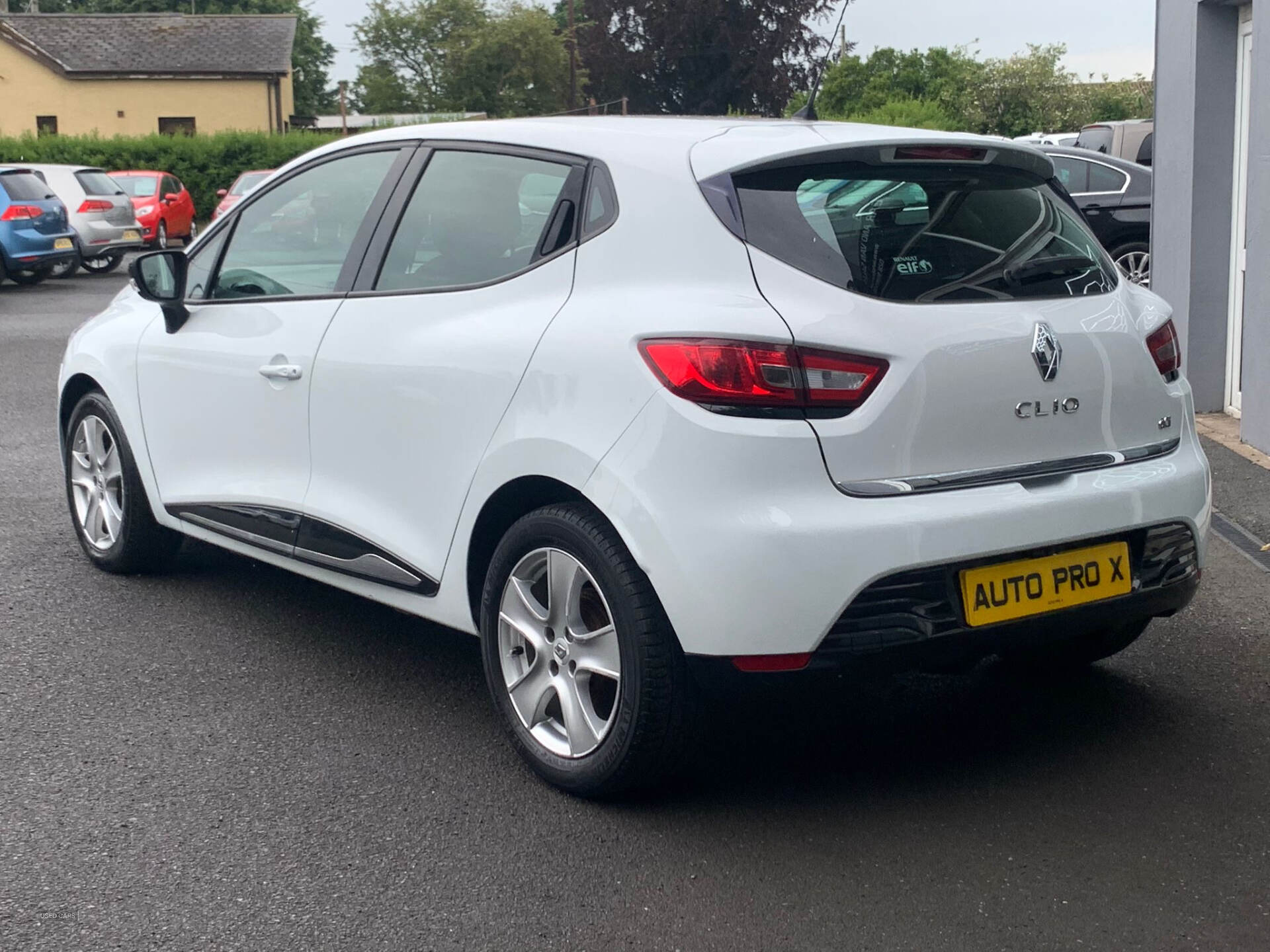Renault Clio DIESEL HATCHBACK in Antrim