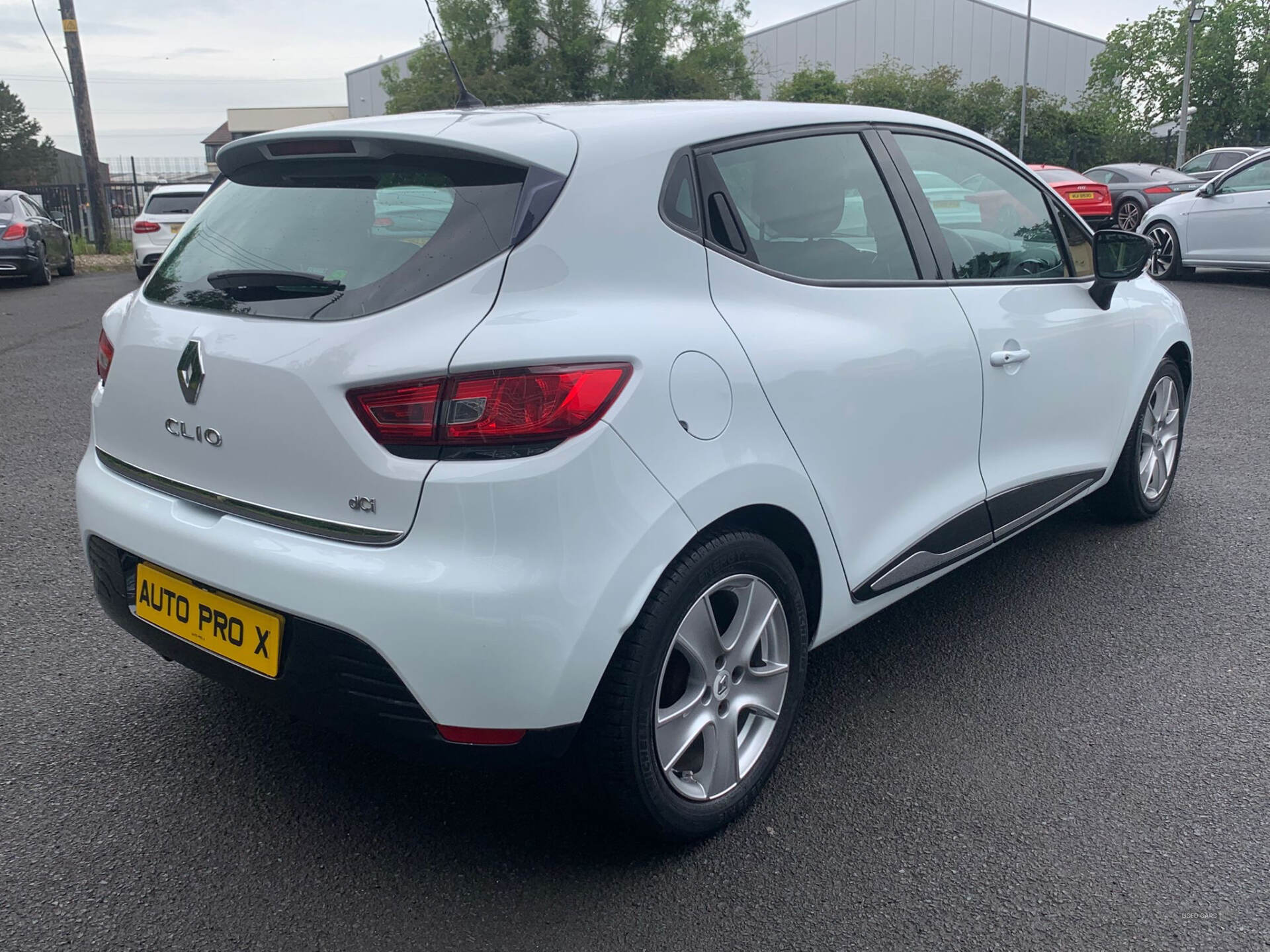 Renault Clio DIESEL HATCHBACK in Antrim