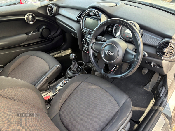 MINI Hatch DIESEL in Antrim