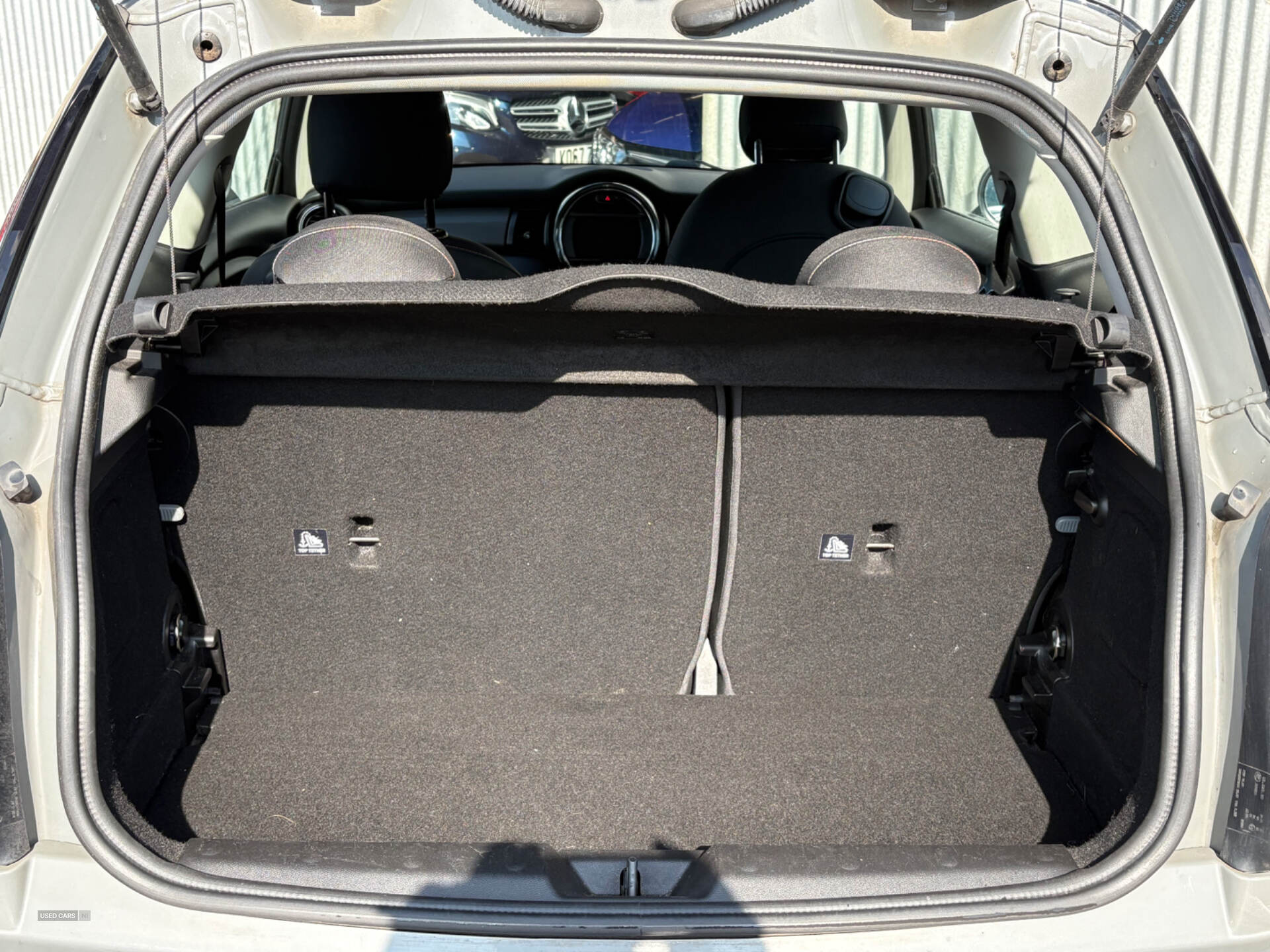 MINI Hatch DIESEL in Antrim