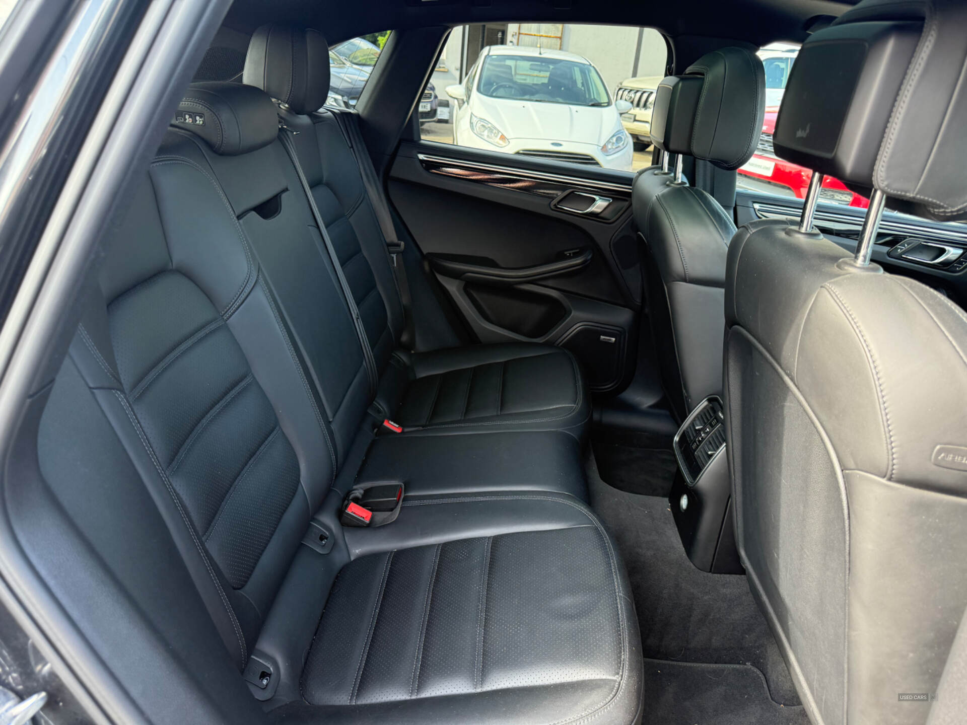 Apr 2016 Porsche Macan S Diesel 5dr PDK