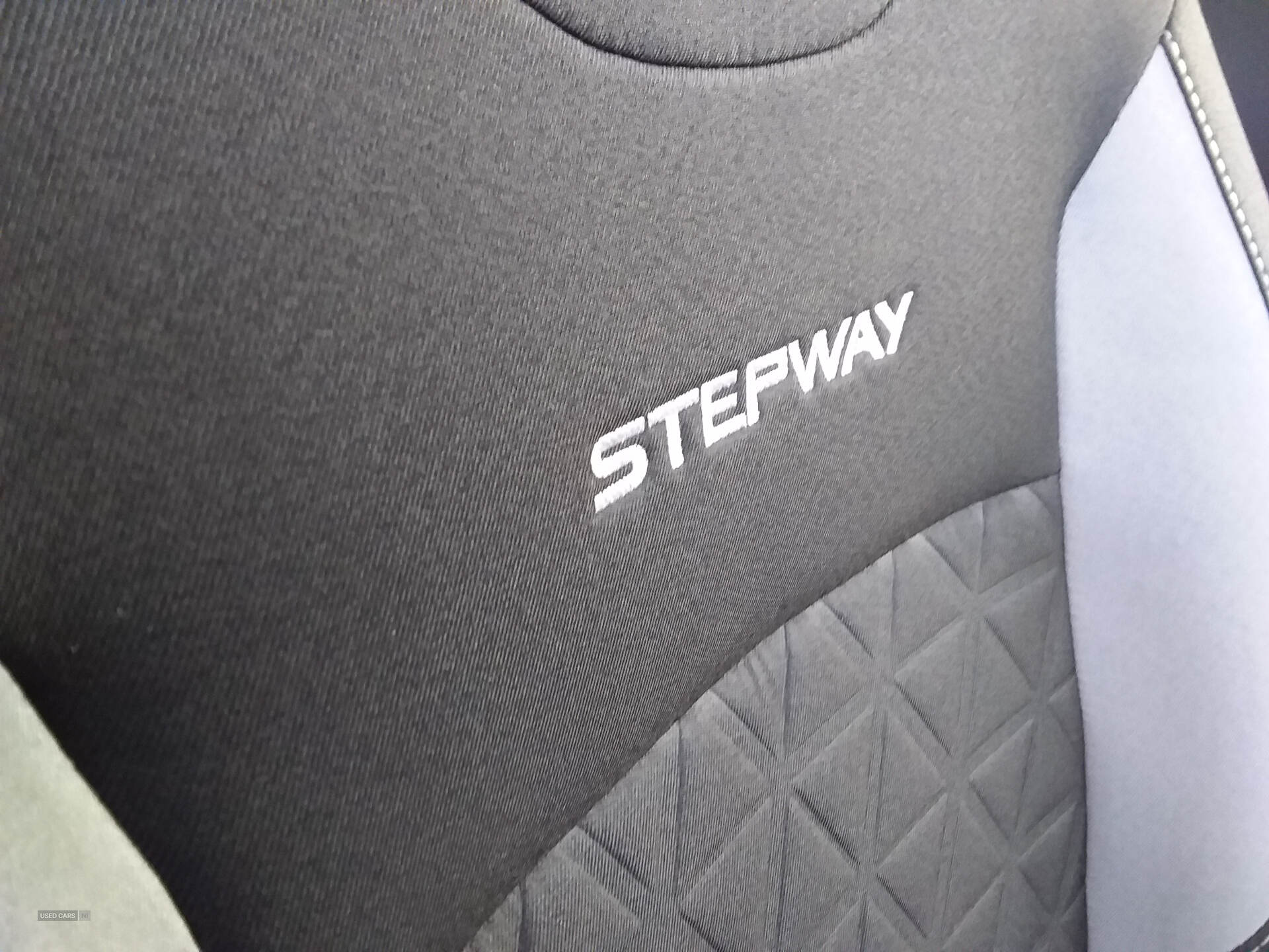 Aug 2014 Dacia Sandero Stepway 0.9 TCe Laureate 5dr