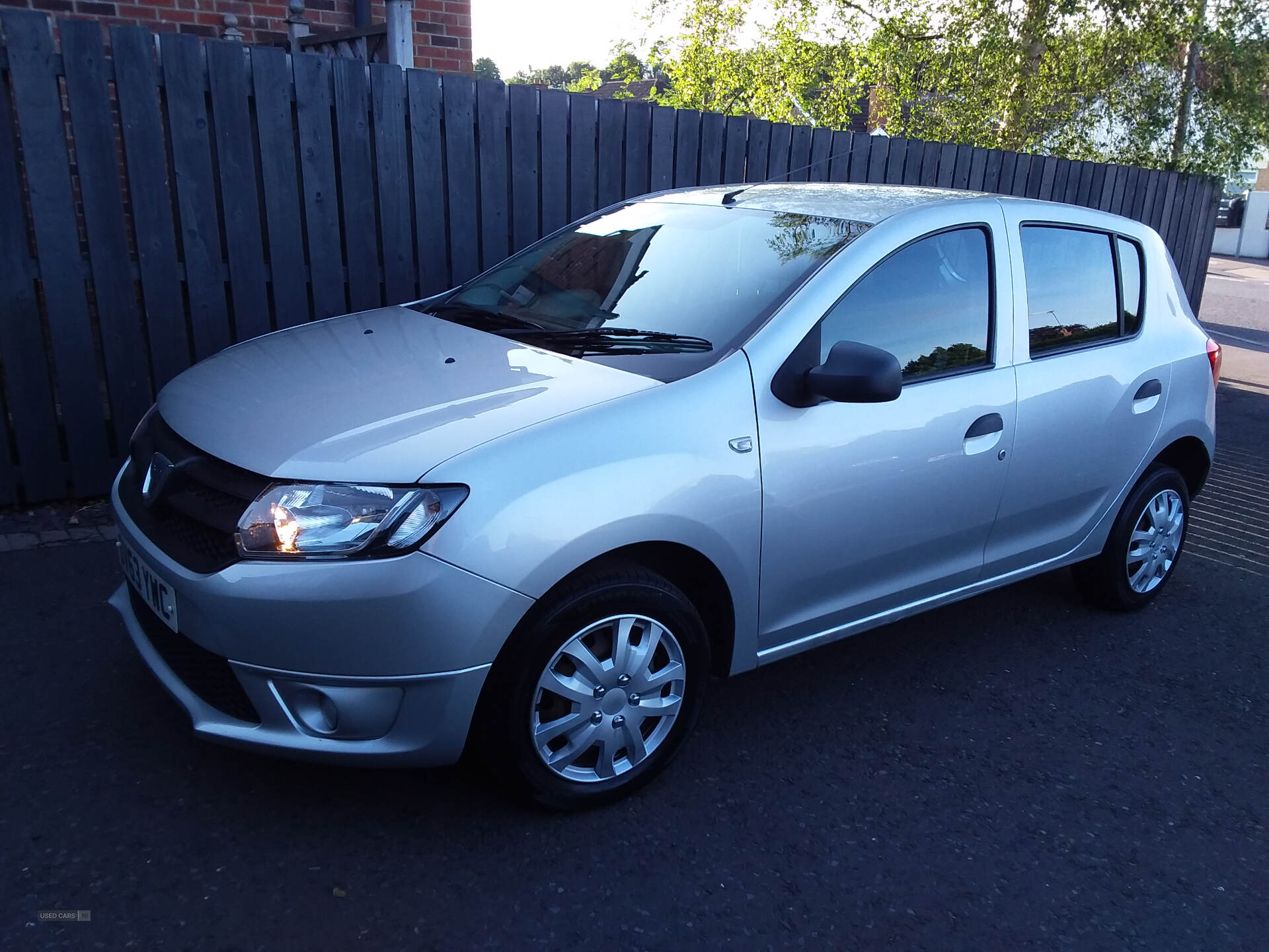 Jan 2014 Dacia Sandero 1.2 16V Ambiance 5dr