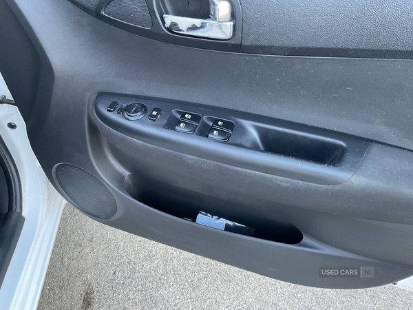 Hyundai i20 HATCHBACK in Tyrone
