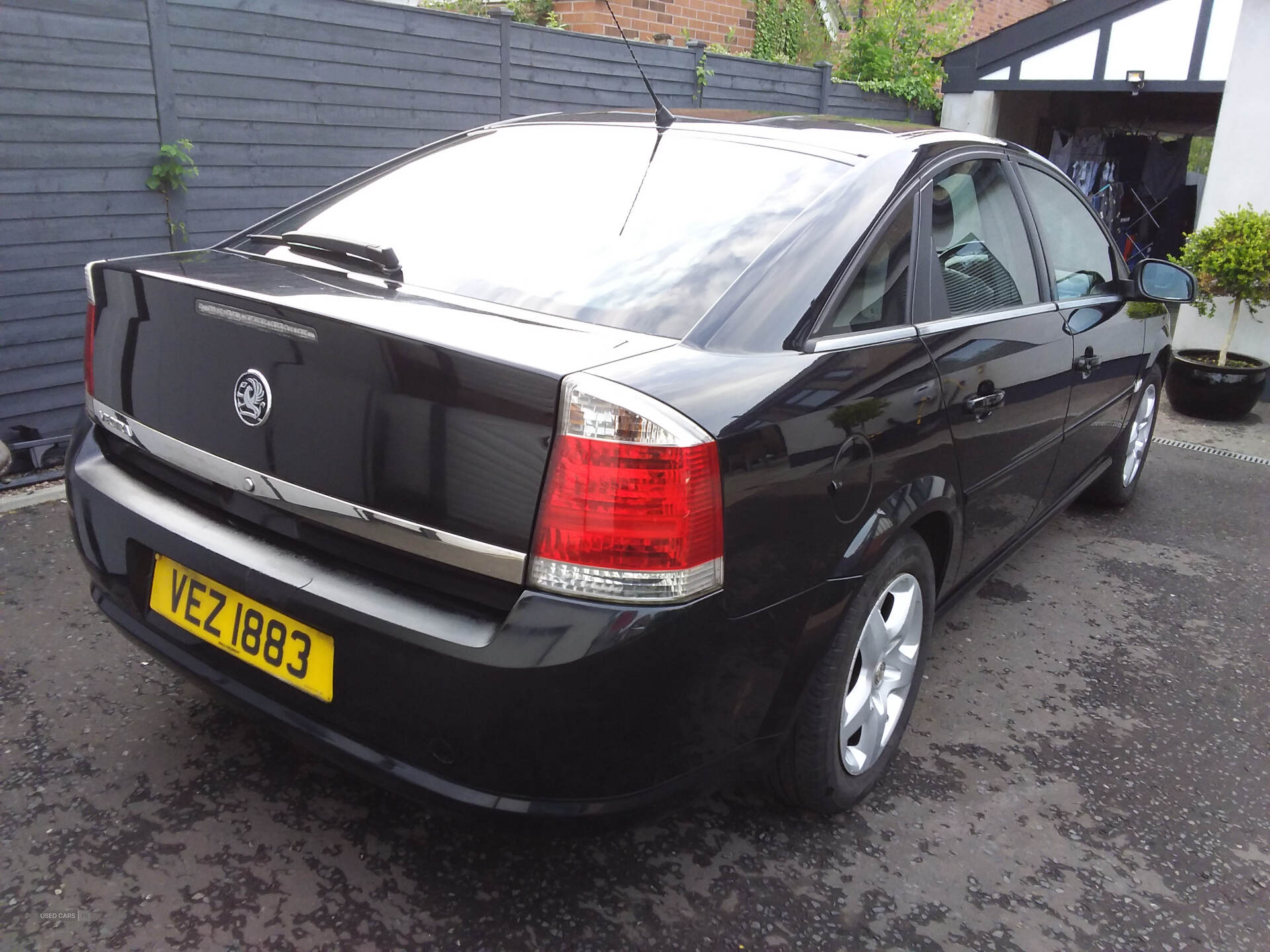 Sep 2008 Vauxhall Vectra 1.8i VVT Exclusiv 5dr