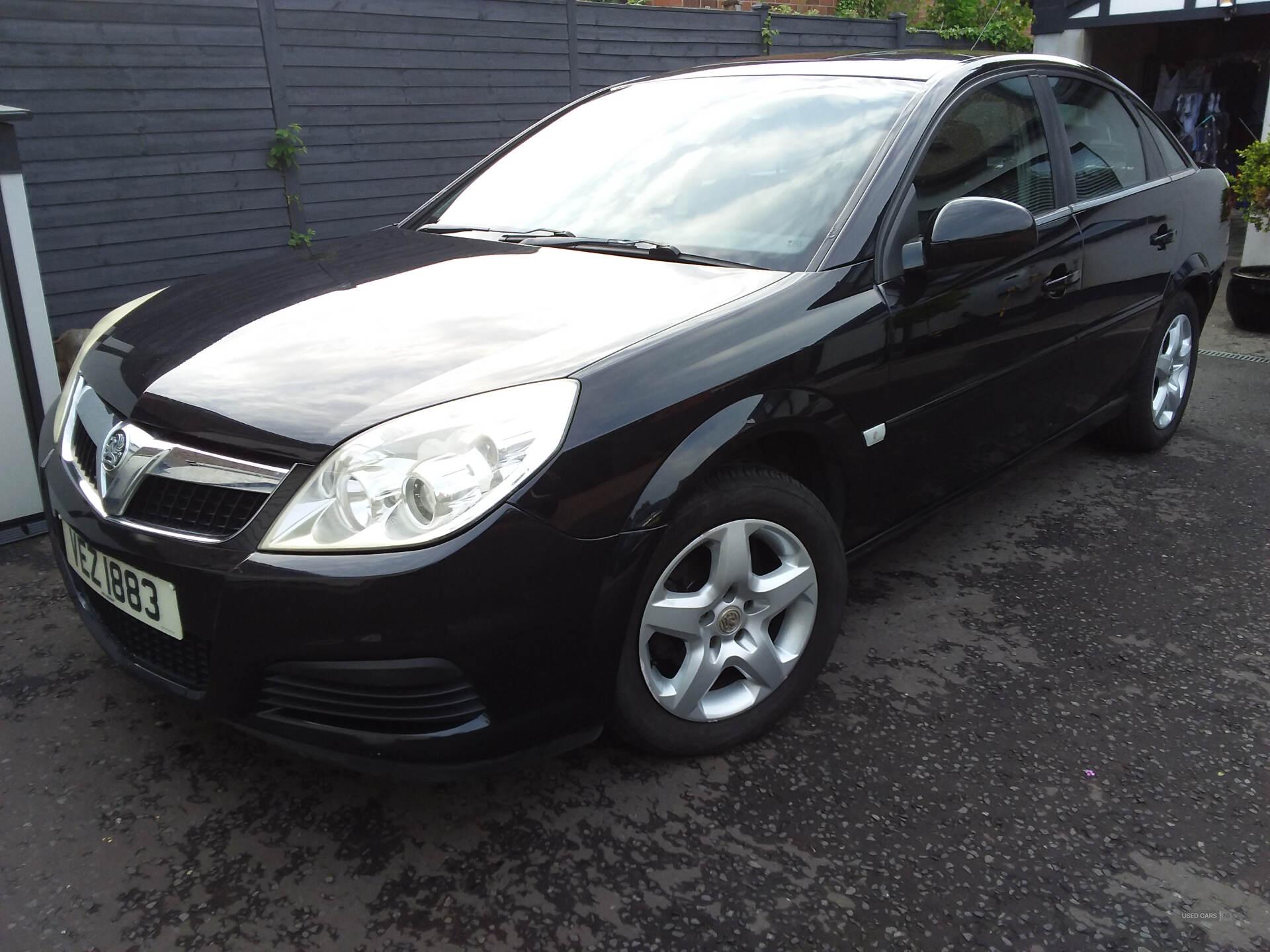 Sep 2008 Vauxhall Vectra 1.8i VVT Exclusiv 5dr
