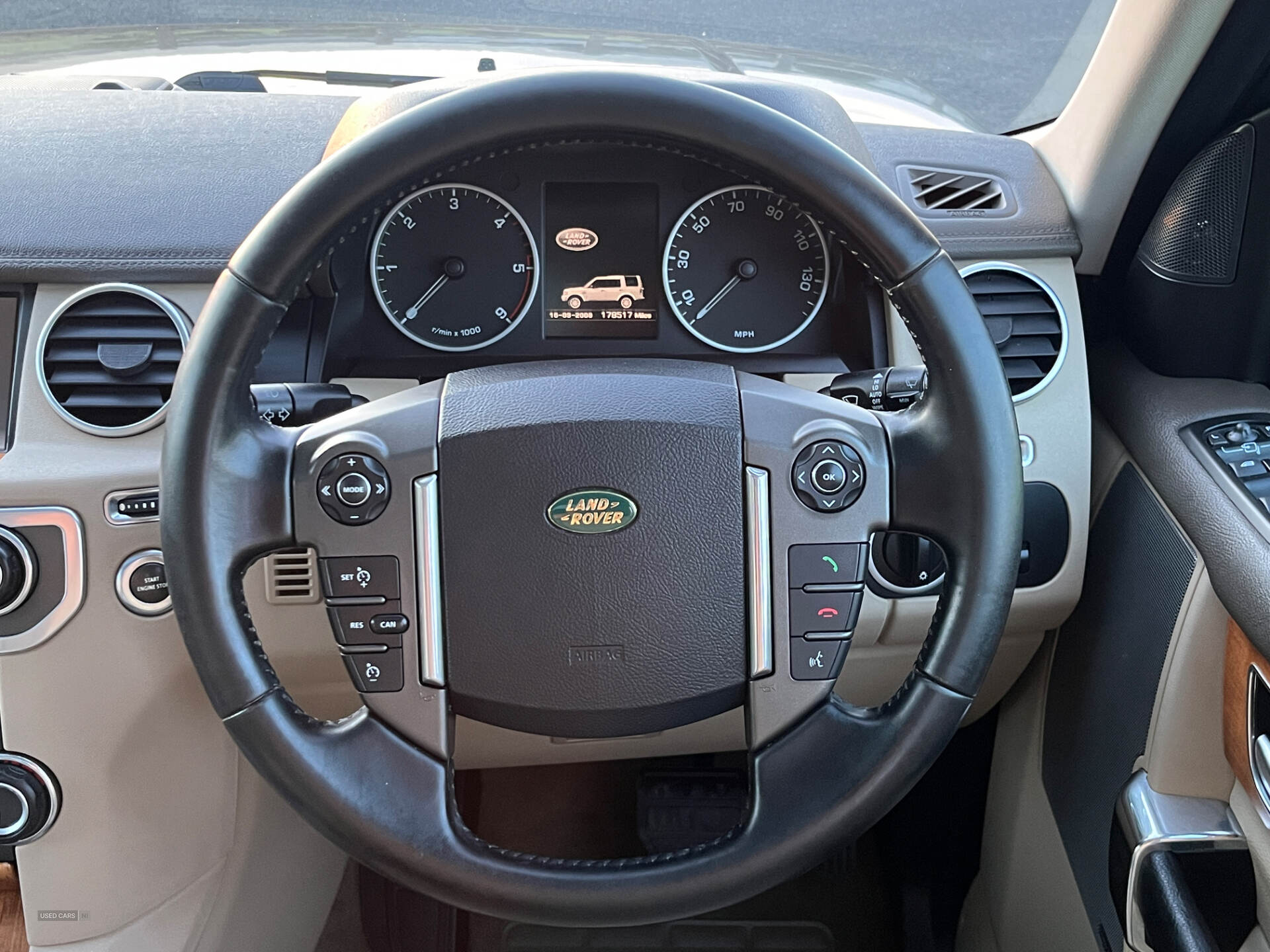 Jun 2010 Land Rover Discovery 3.0 TDV6 HSE 5dr Auto