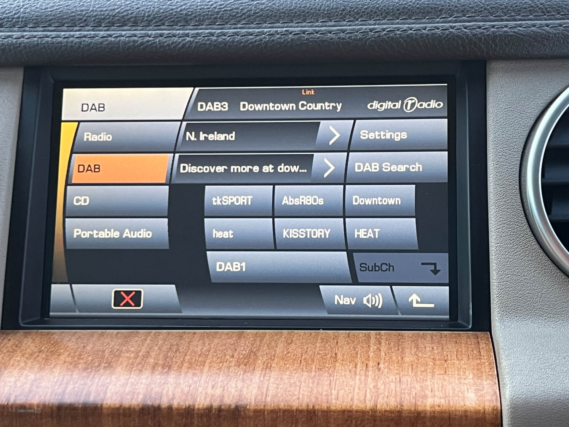 Jun 2010 Land Rover Discovery 3.0 TDV6 HSE 5dr Auto