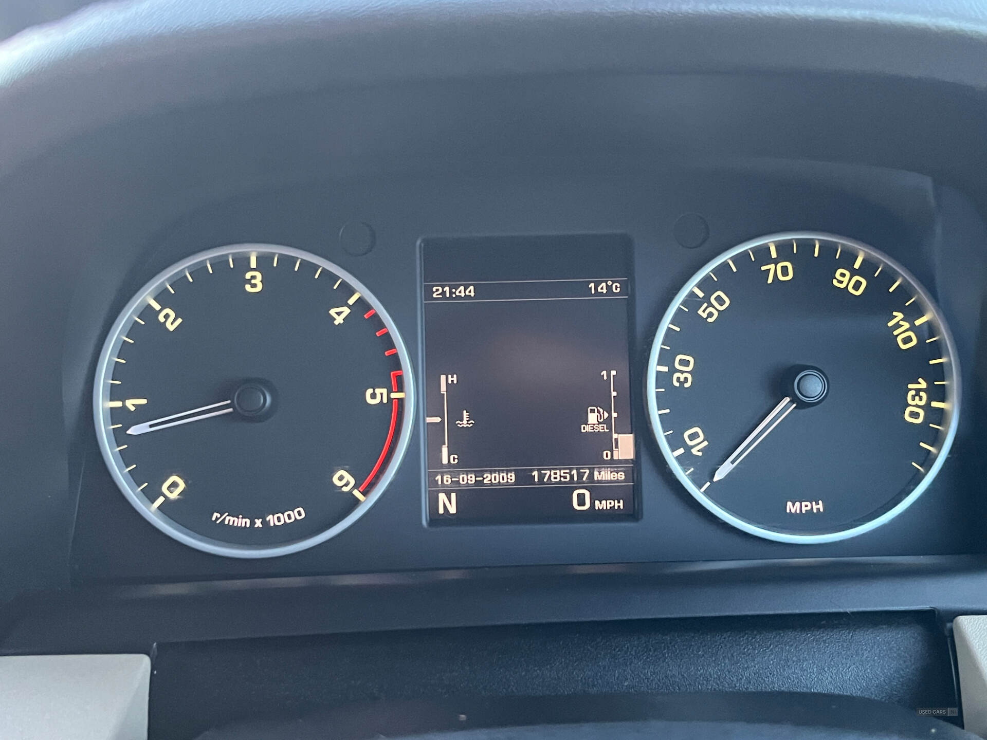 Jun 2010 Land Rover Discovery 3.0 TDV6 HSE 5dr Auto