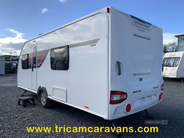 2016 Sterling Eccles 565/4, Twin Fixed Beds