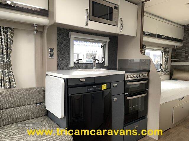 2016 Sterling Eccles 565/4, Twin Fixed Beds